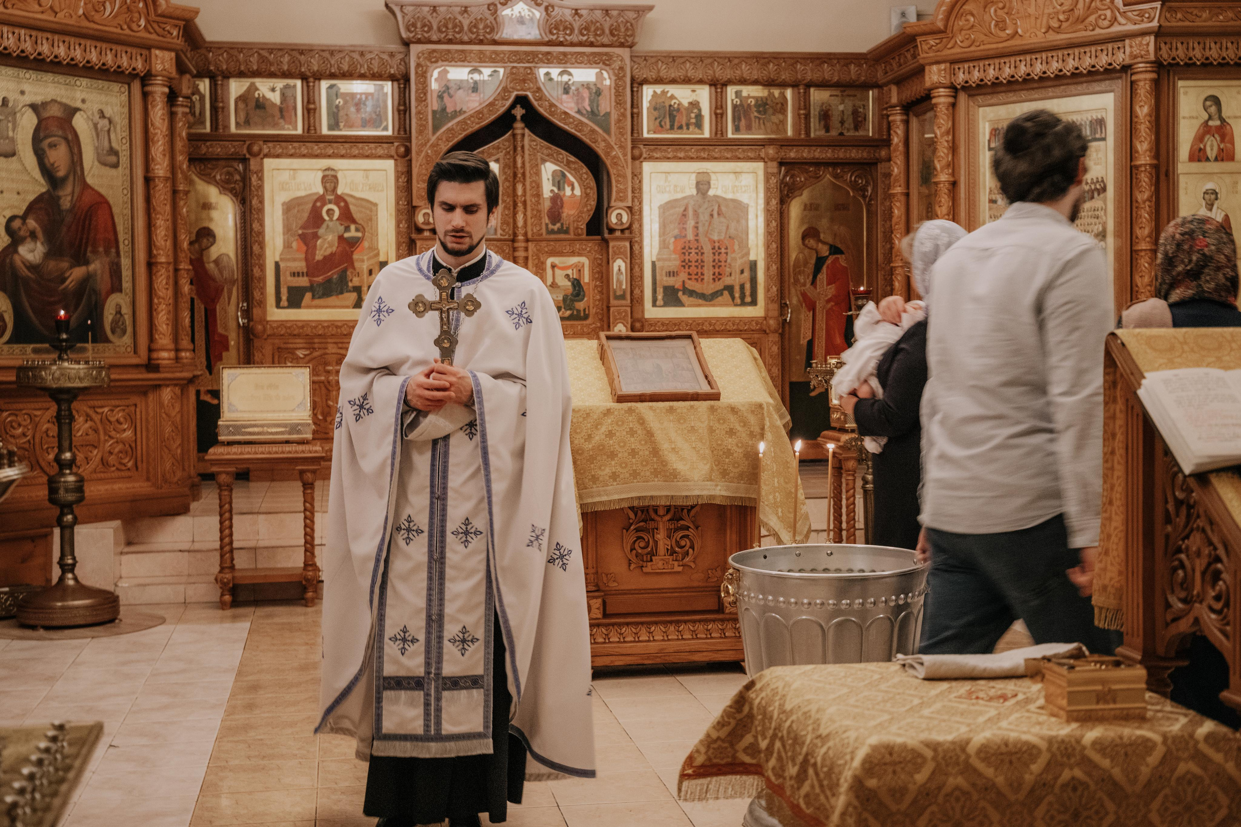 Таинство крещения София и Полина (Георгиевский храм Видное). Семейный и свадебный фотограф Видное Москва Екатерина Пятова