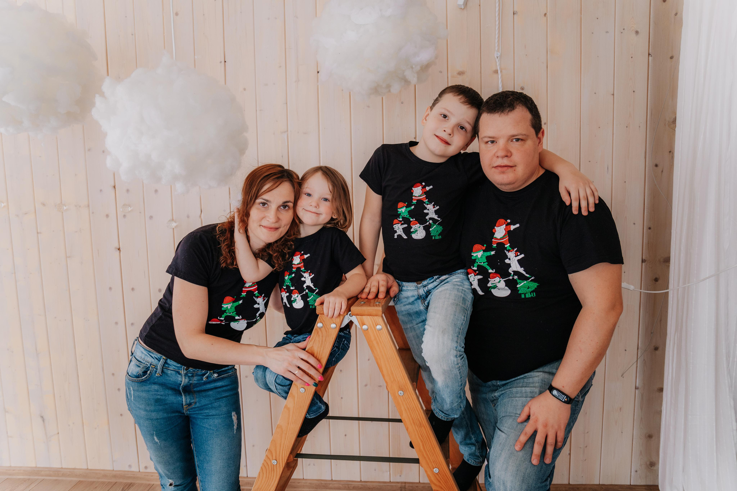 Екатерина и семья (Фотодеревня Видное). Семейный и свадебный фотограф Видное Москва Екатерина Пятова