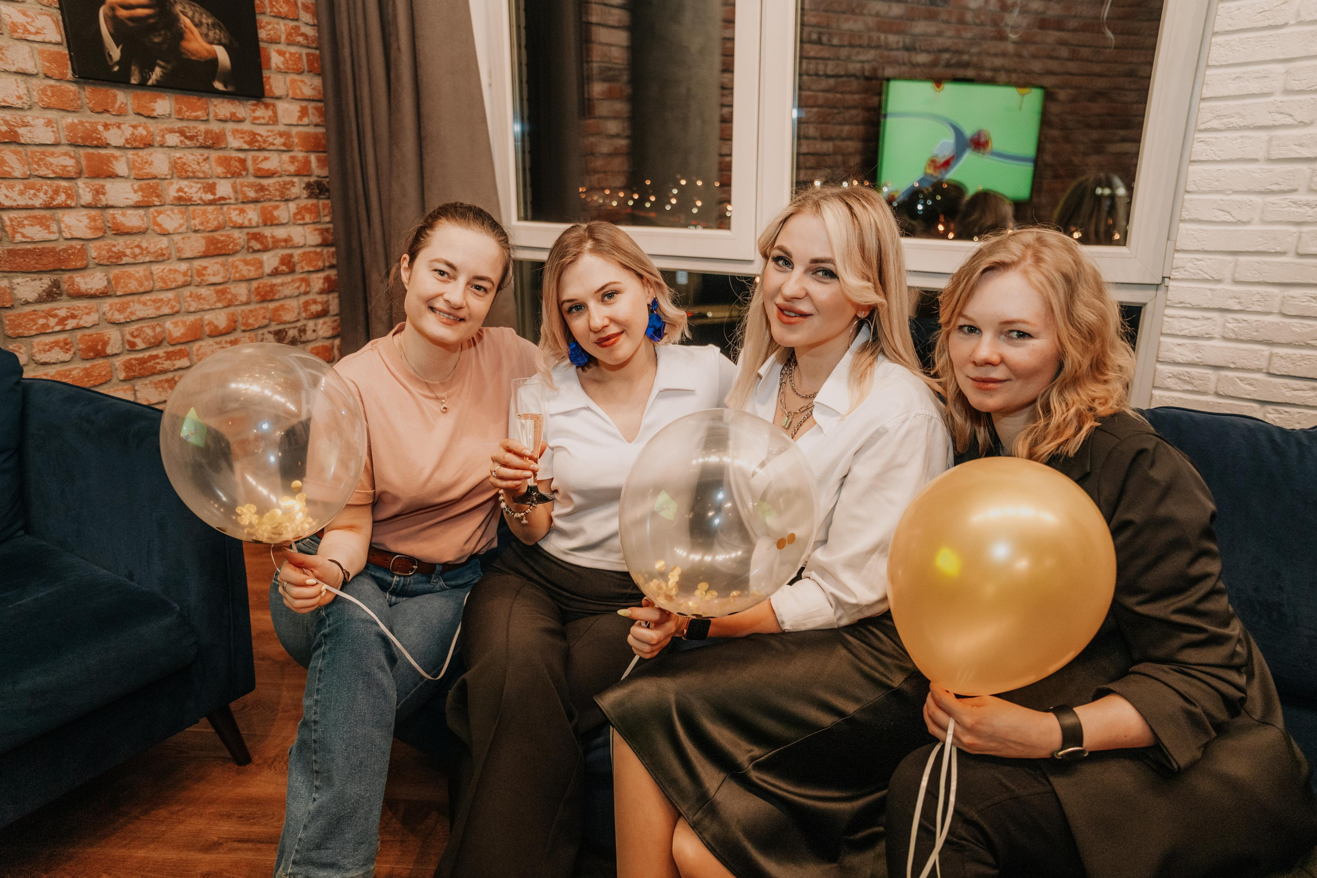 Взрослый День Рождения Аня (Лофт Мафия Видное). Семейный и свадебный фотограф Видное Москва Екатерина Пятова