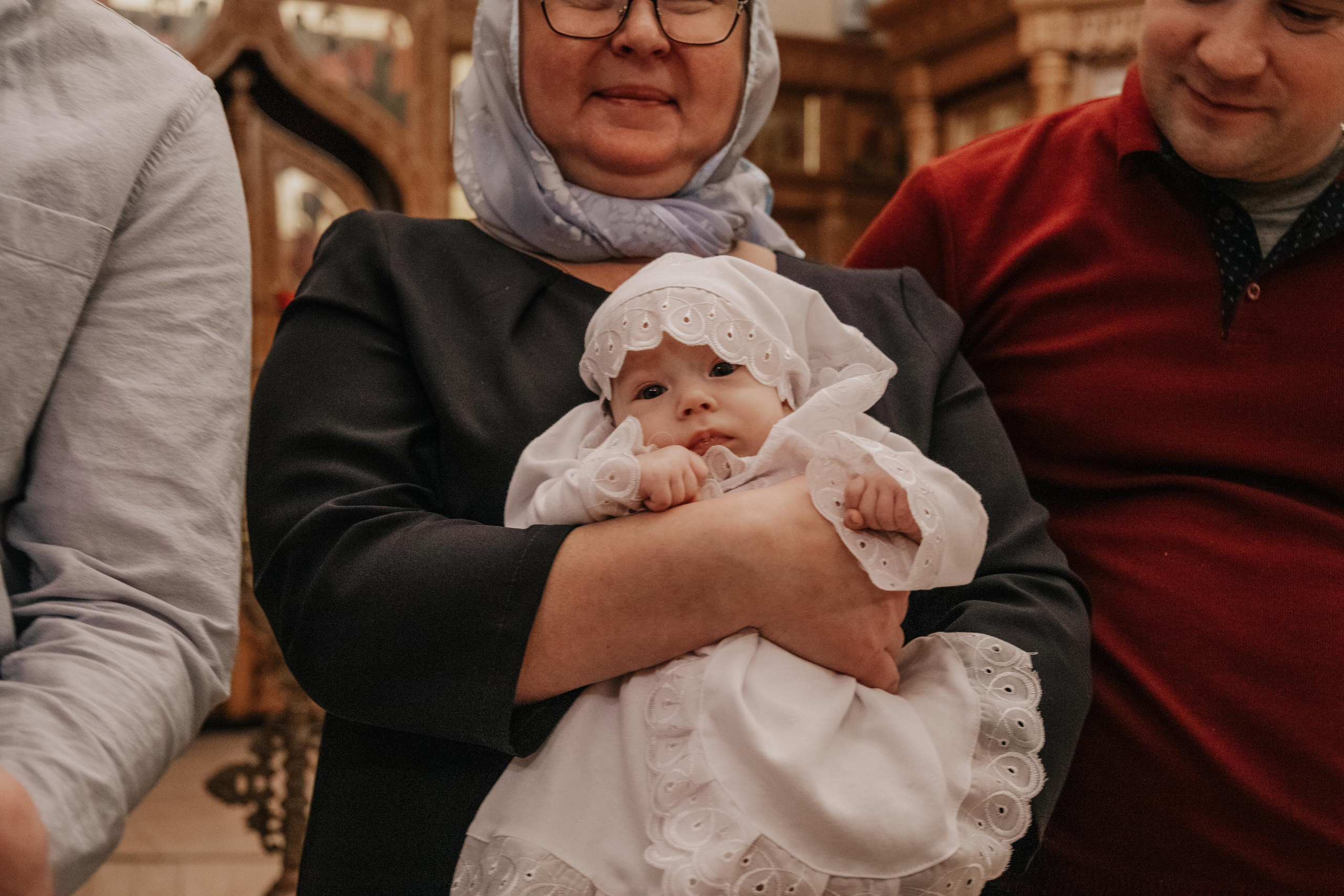 Таинство крещения София и Полина (Георгиевский храм Видное). Семейный и свадебный фотограф Видное Москва Екатерина Пятова