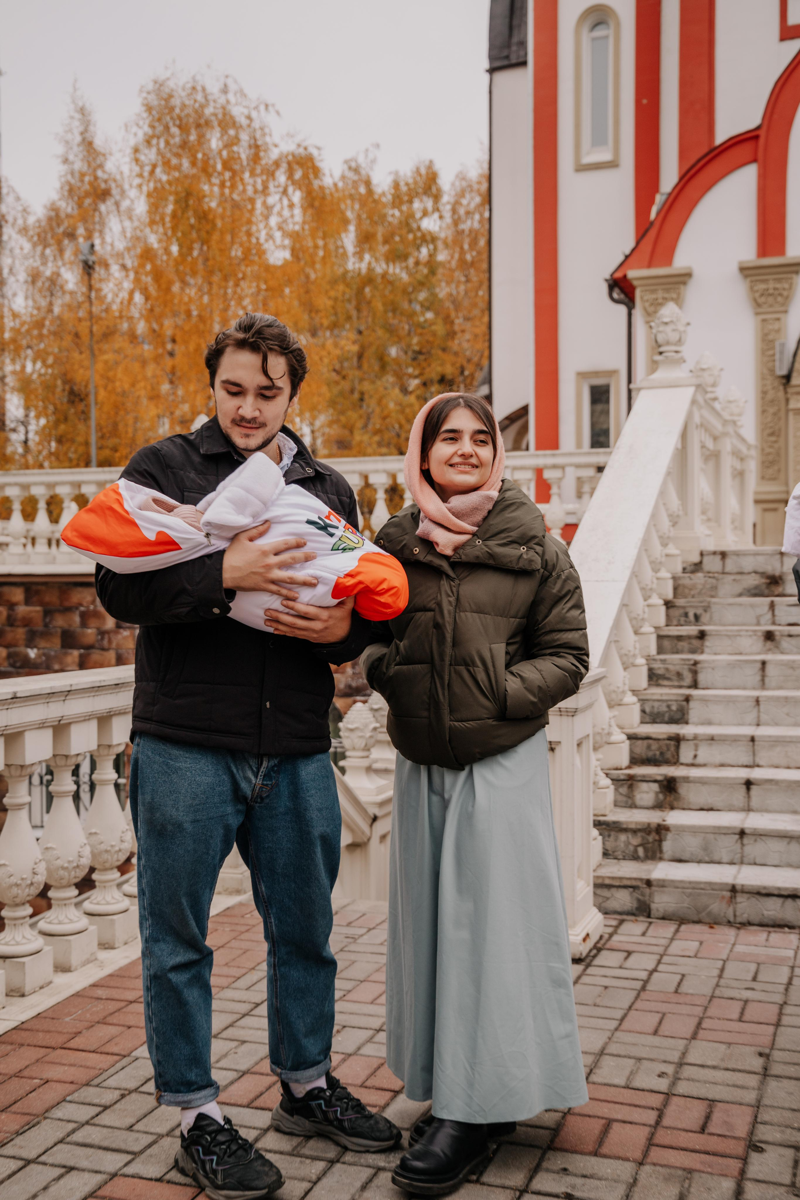 Таинство крещения София и Полина (Георгиевский храм Видное). Семейный и свадебный фотограф Видное Москва Екатерина Пятова