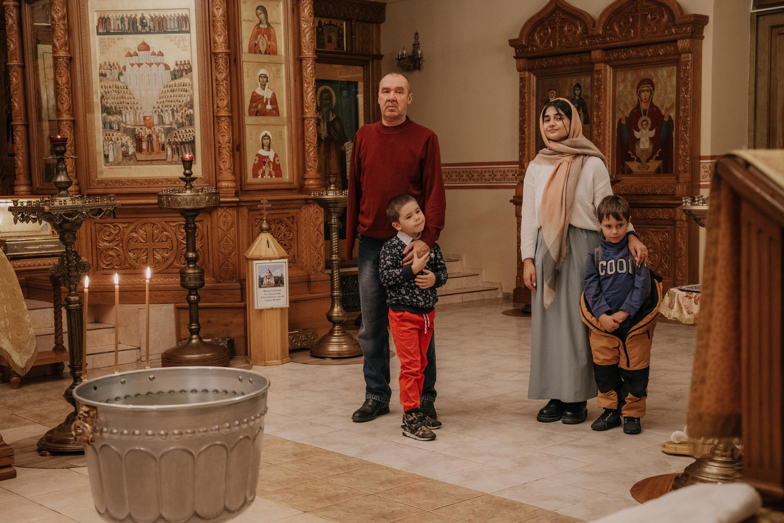 Таинство крещения София и Полина (Георгиевский храм Видное). Семейный и свадебный фотограф Видное Москва Екатерина Пятова