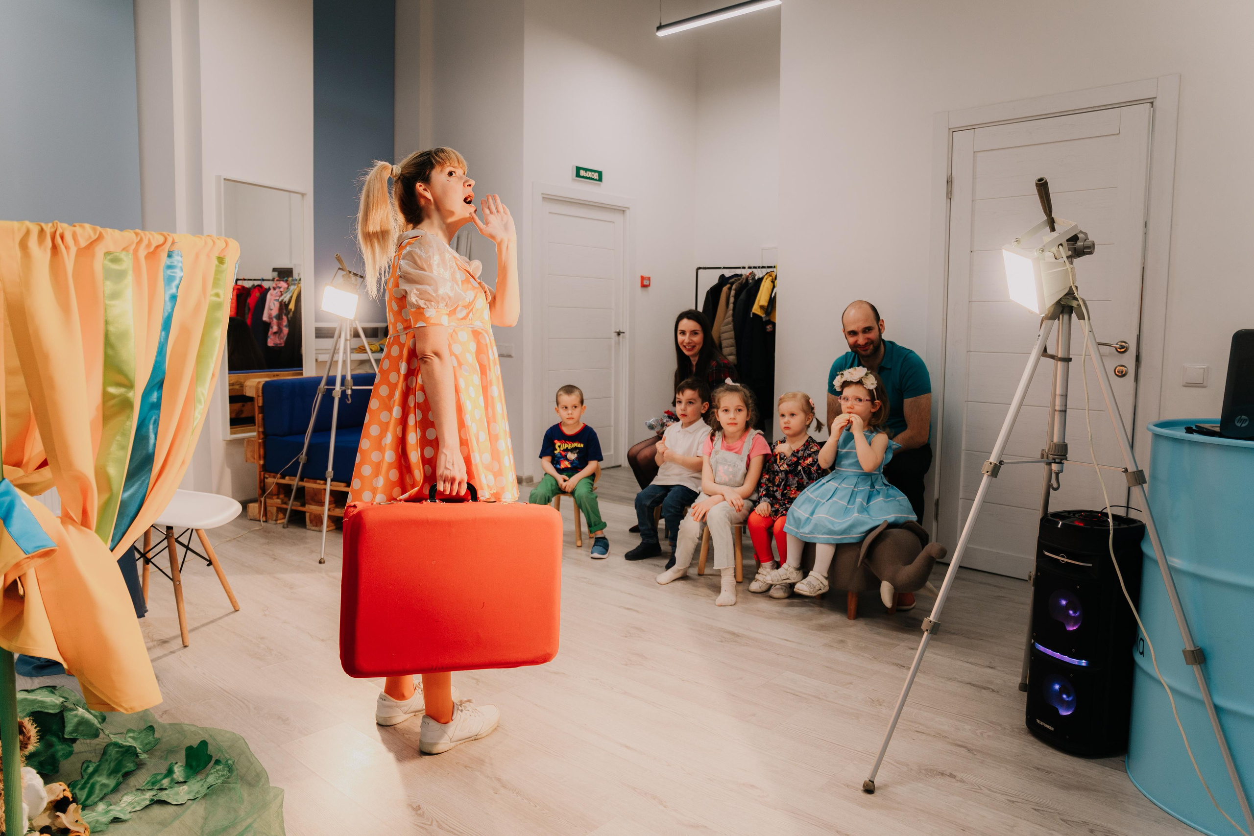 День Рождения Агнюша 3 года (Лофт Облака Реутов). Семейный и свадебный фотограф Видное Москва Екатерина Пятова