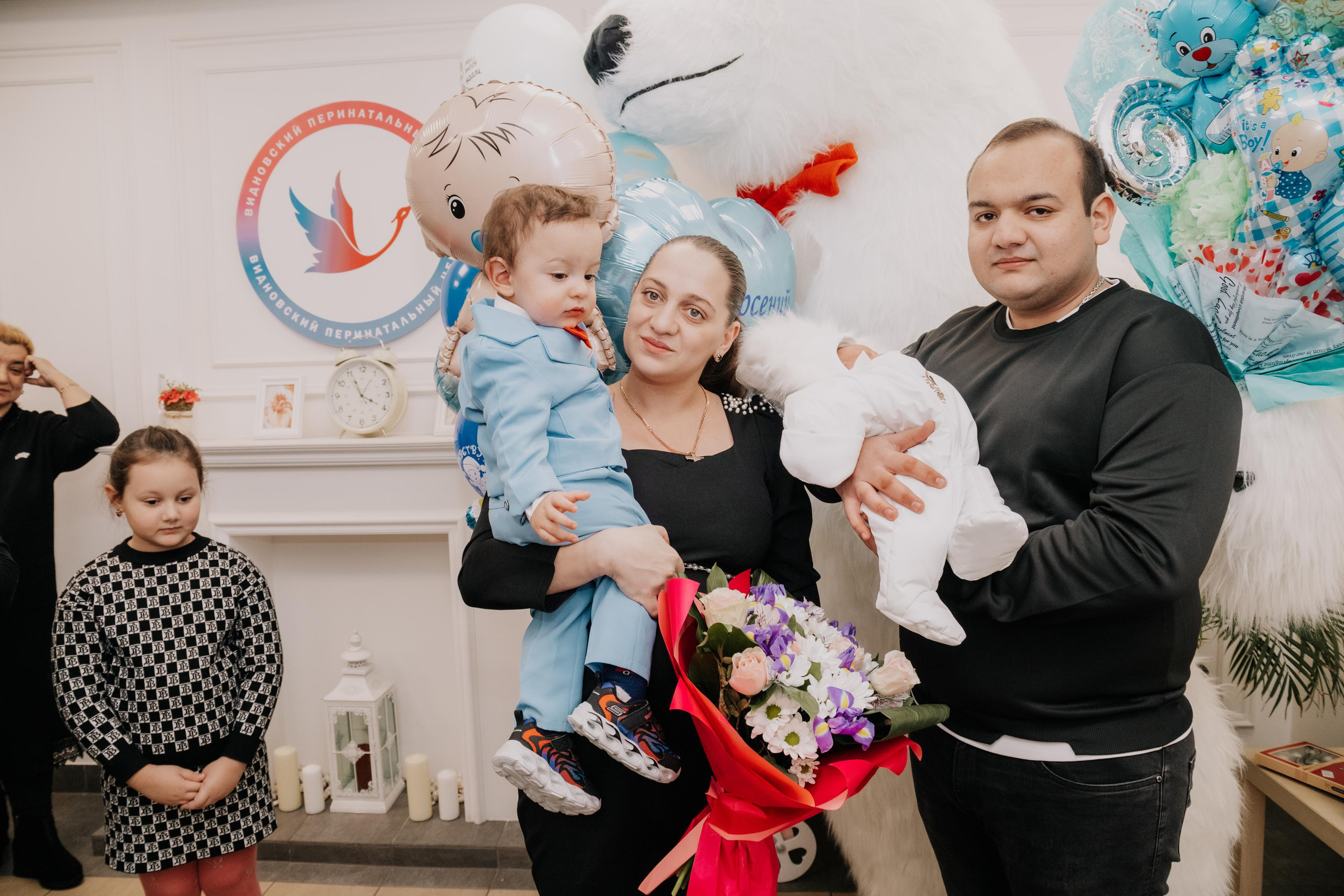 Арсений Выписка (Видное). Семейный и свадебный фотограф Видное Москва Екатерина Пятова