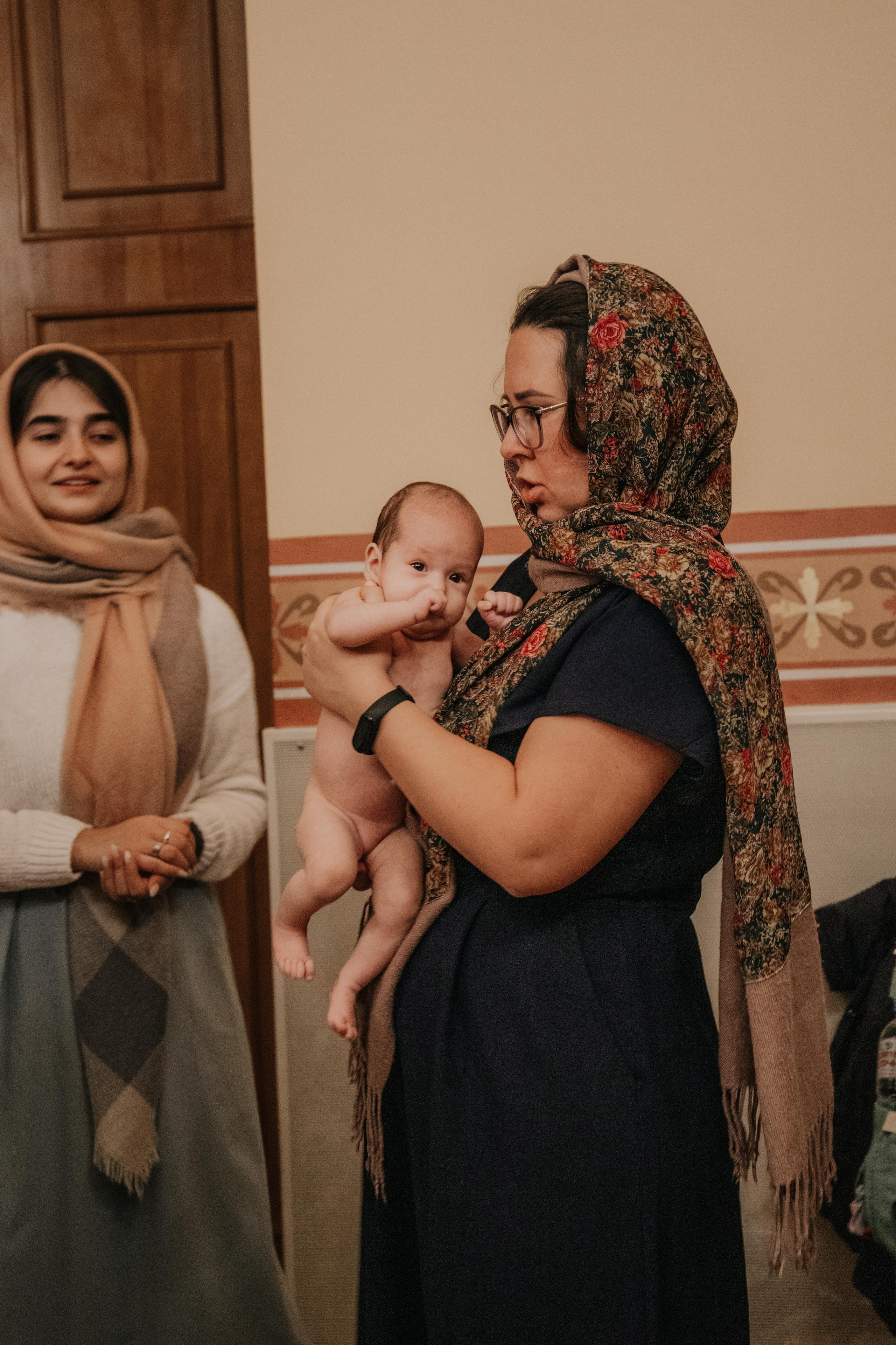 Таинство крещения София и Полина (Георгиевский храм Видное). Семейный и свадебный фотограф Видное Москва Екатерина Пятова