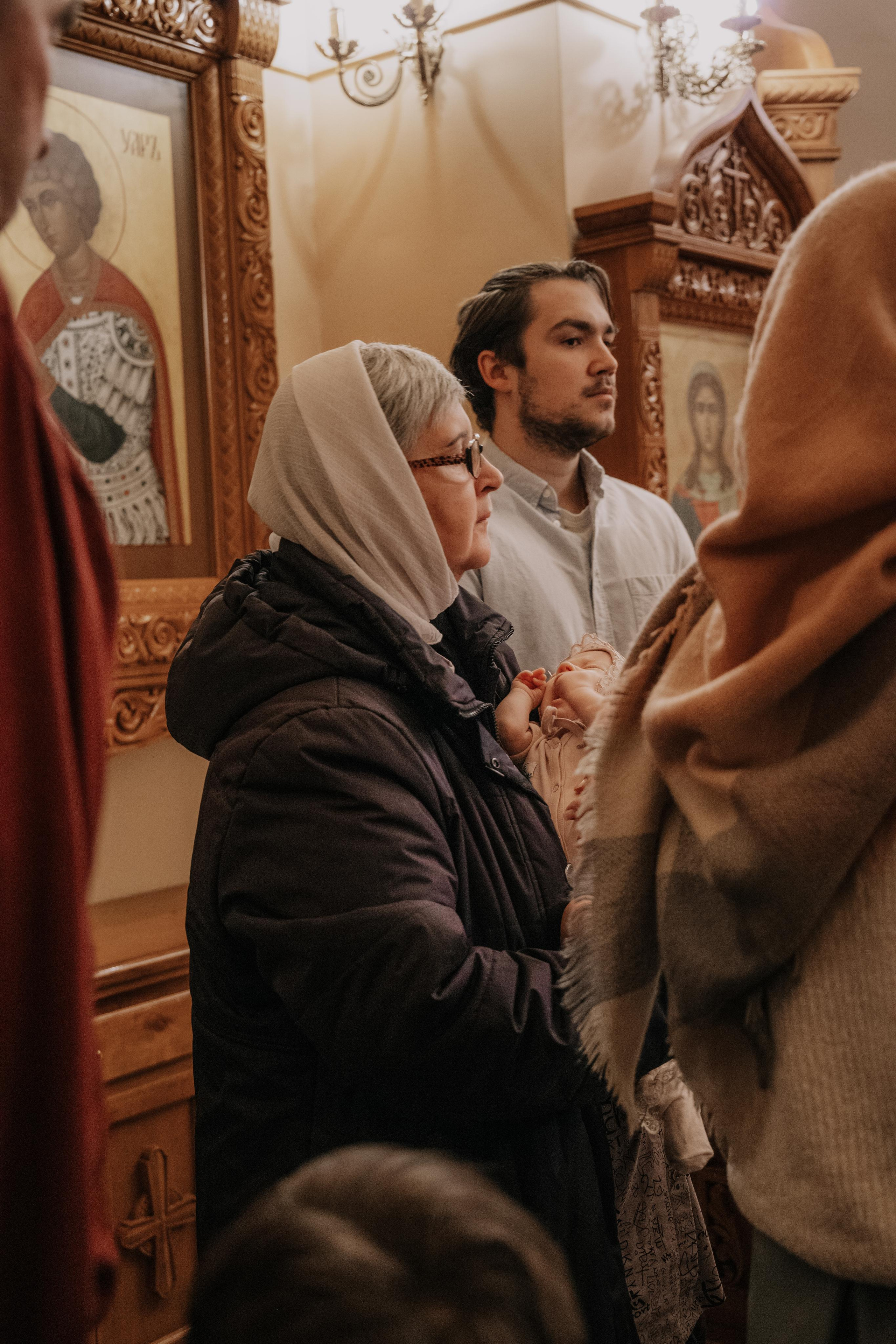 Таинство крещения София и Полина (Георгиевский храм Видное). Семейный и свадебный фотограф Видное Москва Екатерина Пятова