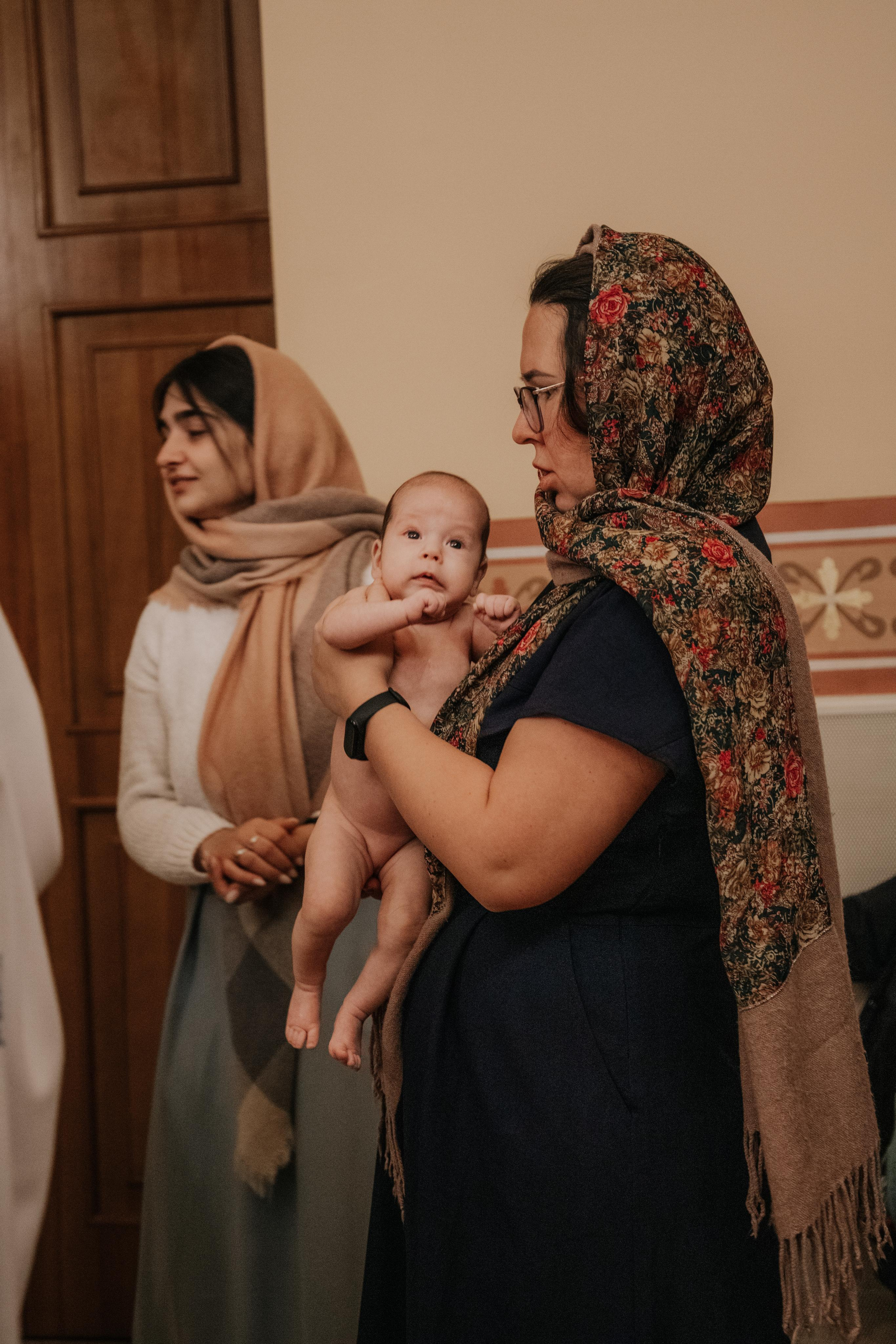 Таинство крещения София и Полина (Георгиевский храм Видное). Семейный и свадебный фотограф Видное Москва Екатерина Пятова