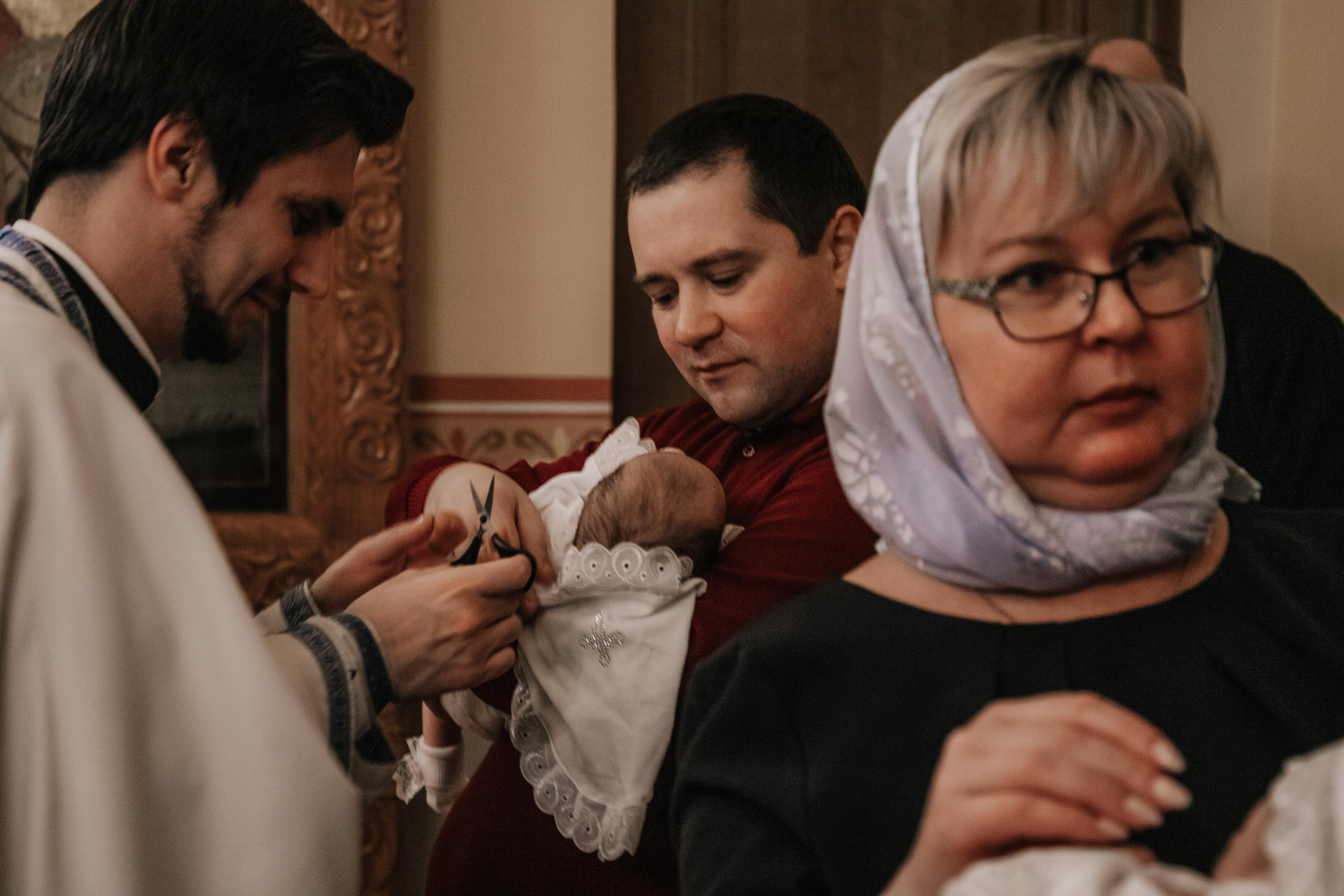 Таинство крещения София и Полина (Георгиевский храм Видное). Семейный и свадебный фотограф Видное Москва Екатерина Пятова