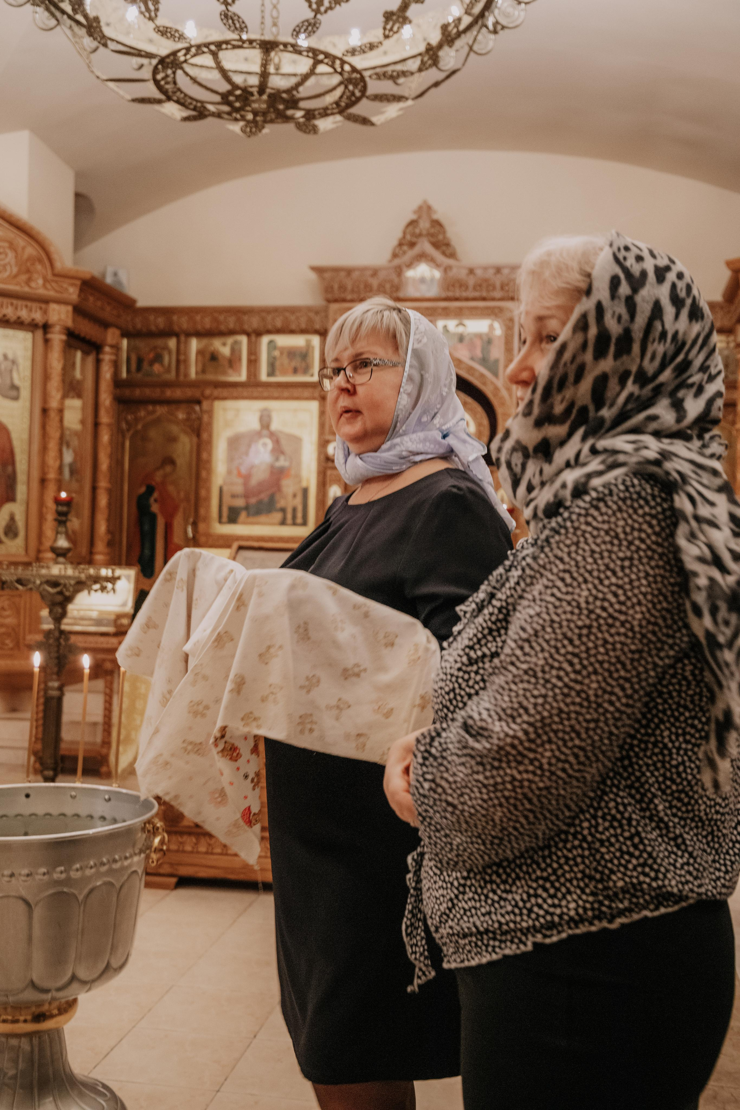 Таинство крещения София и Полина (Георгиевский храм Видное). Семейный и свадебный фотограф Видное Москва Екатерина Пятова