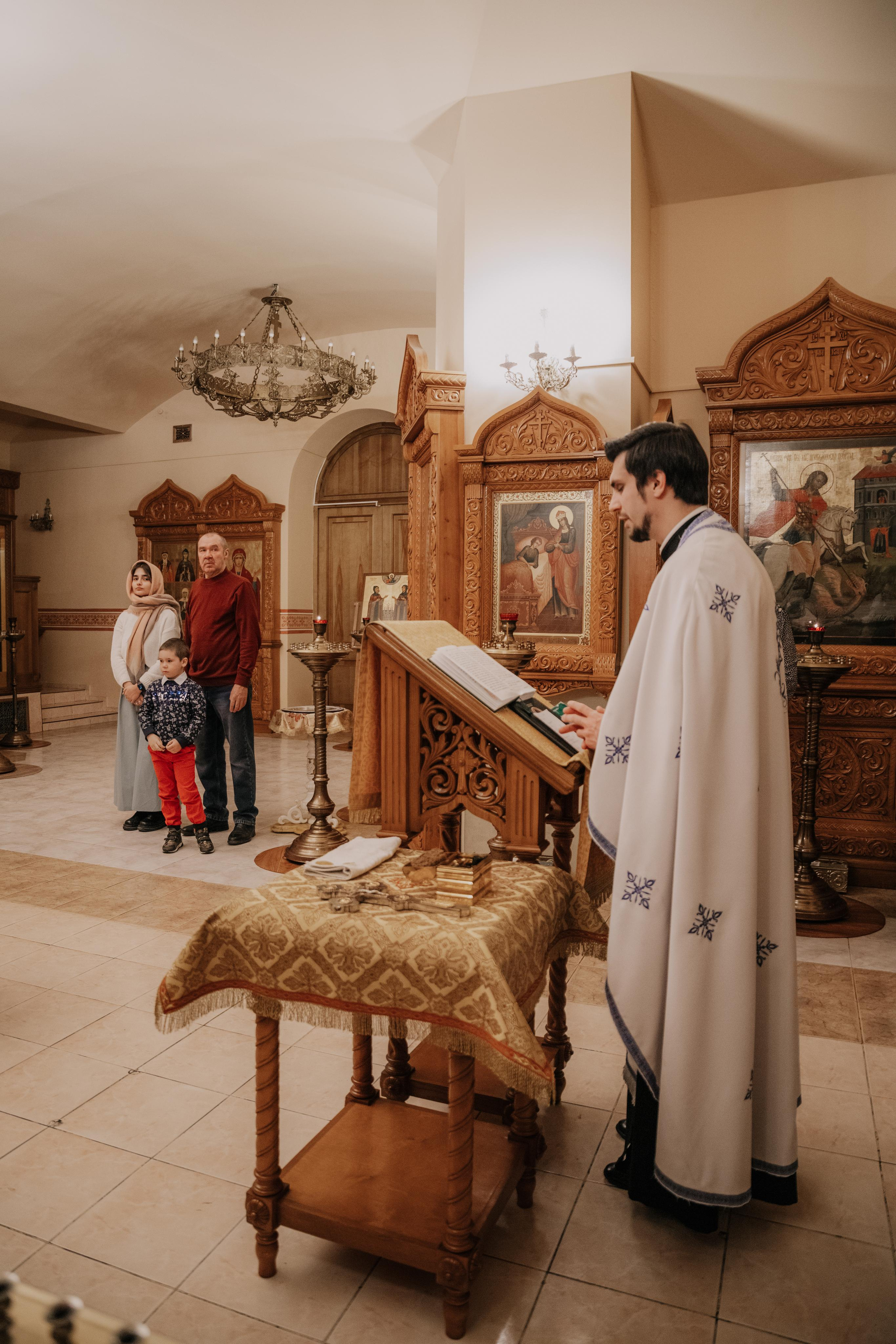 Таинство крещения София и Полина (Георгиевский храм Видное). Семейный и свадебный фотограф Видное Москва Екатерина Пятова