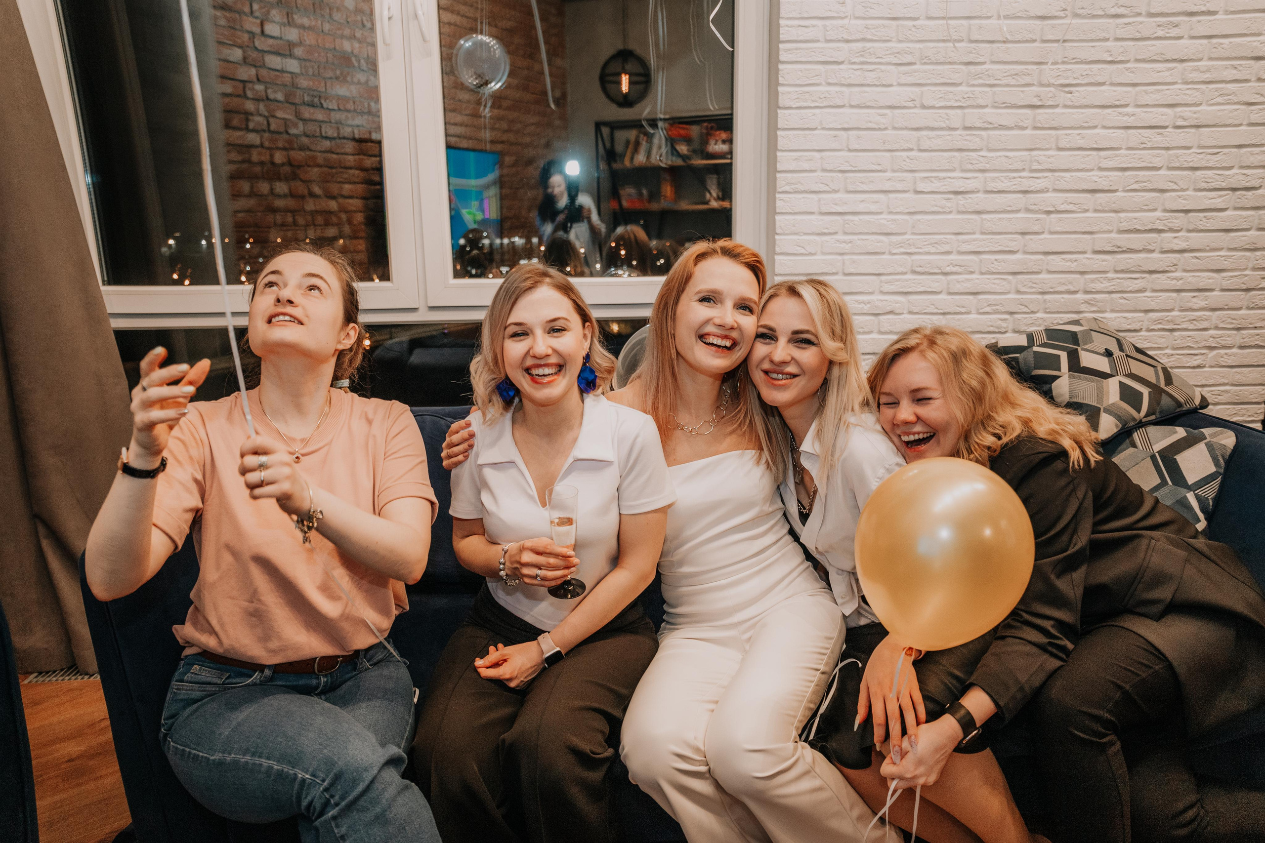 Взрослый День Рождения Аня (Лофт Мафия Видное). Семейный и свадебный фотограф Видное Москва Екатерина Пятова