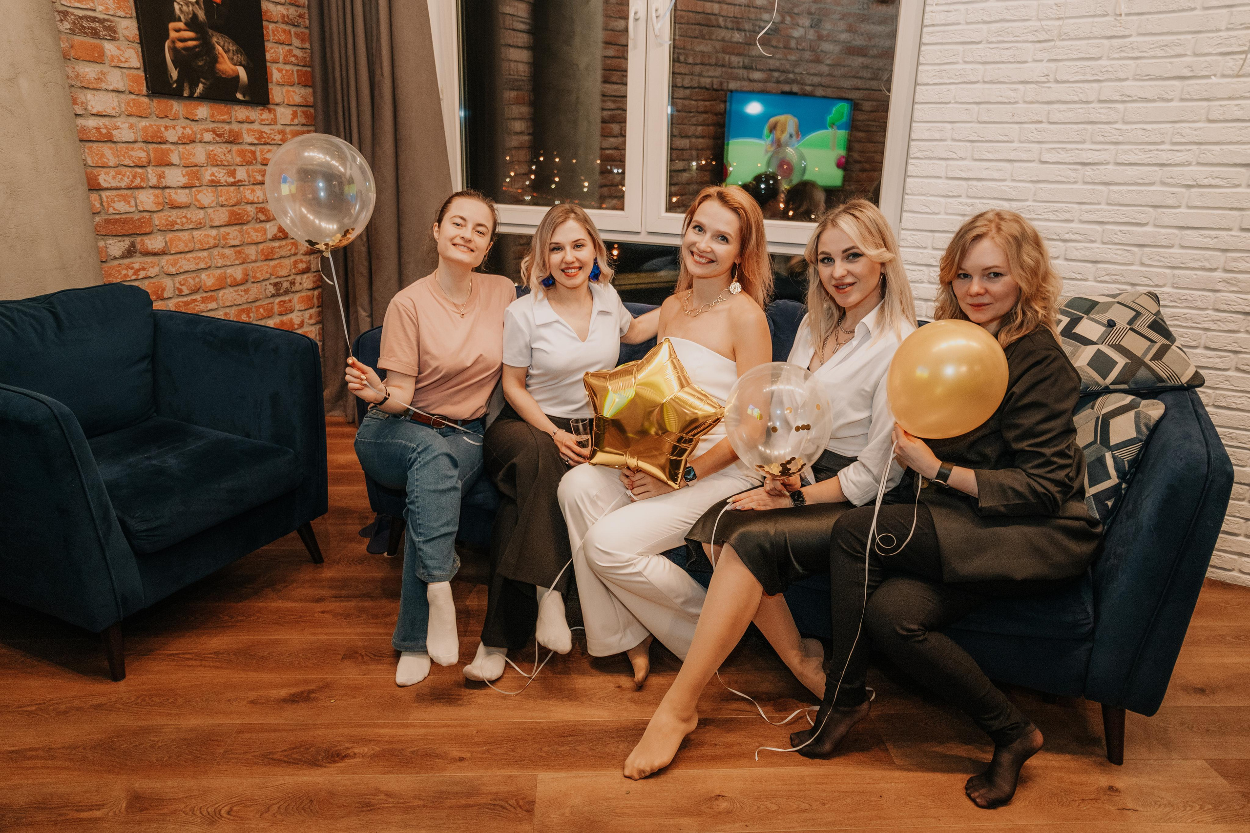 Взрослый День Рождения Аня (Лофт Мафия Видное). Семейный и свадебный фотограф Видное Москва Екатерина Пятова