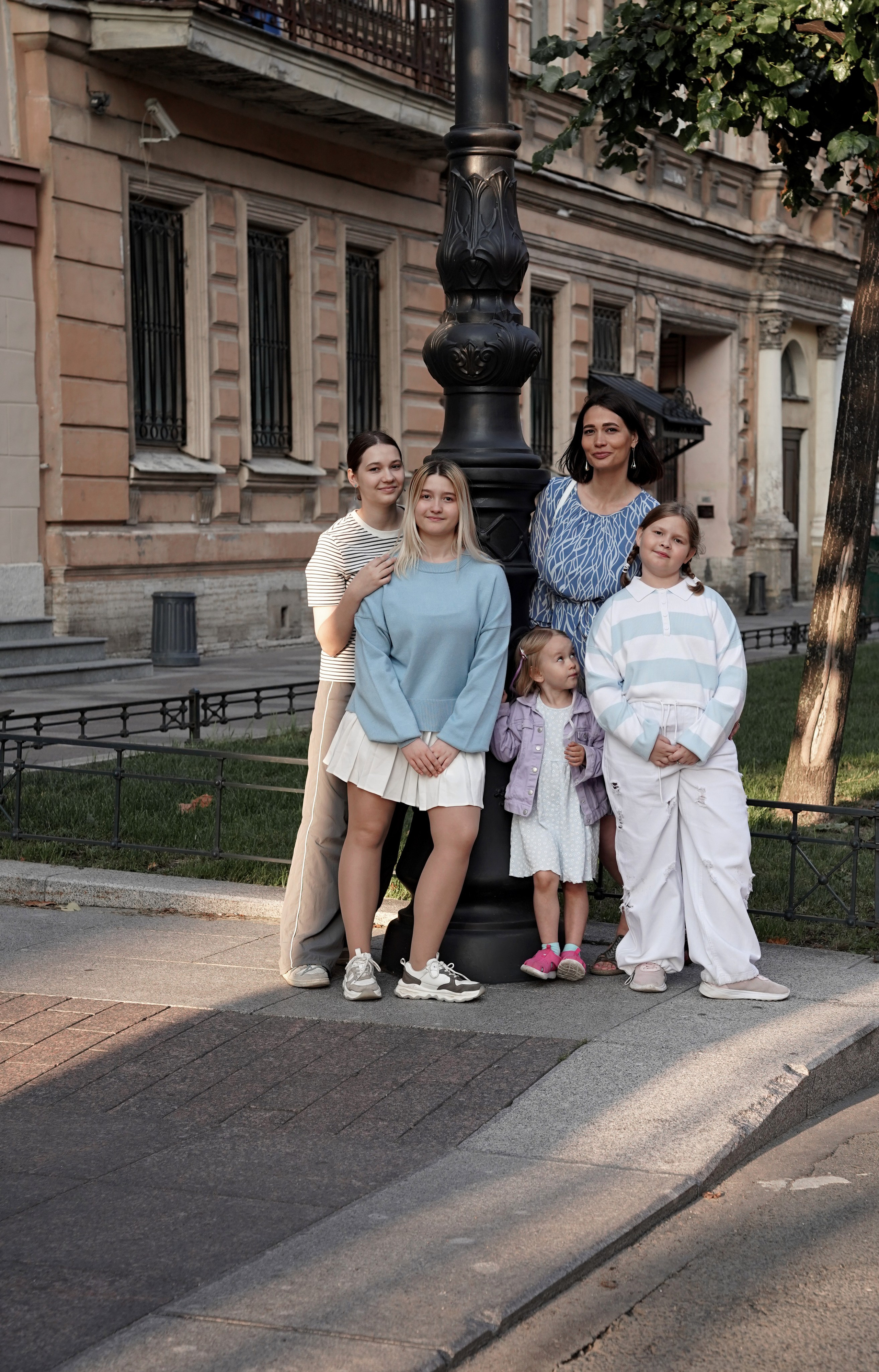 Фотосессия для семьи Маши. Студийный и портретный фотограф в САНКТ-ПЕТЕРБУРГЕИрина Махаон