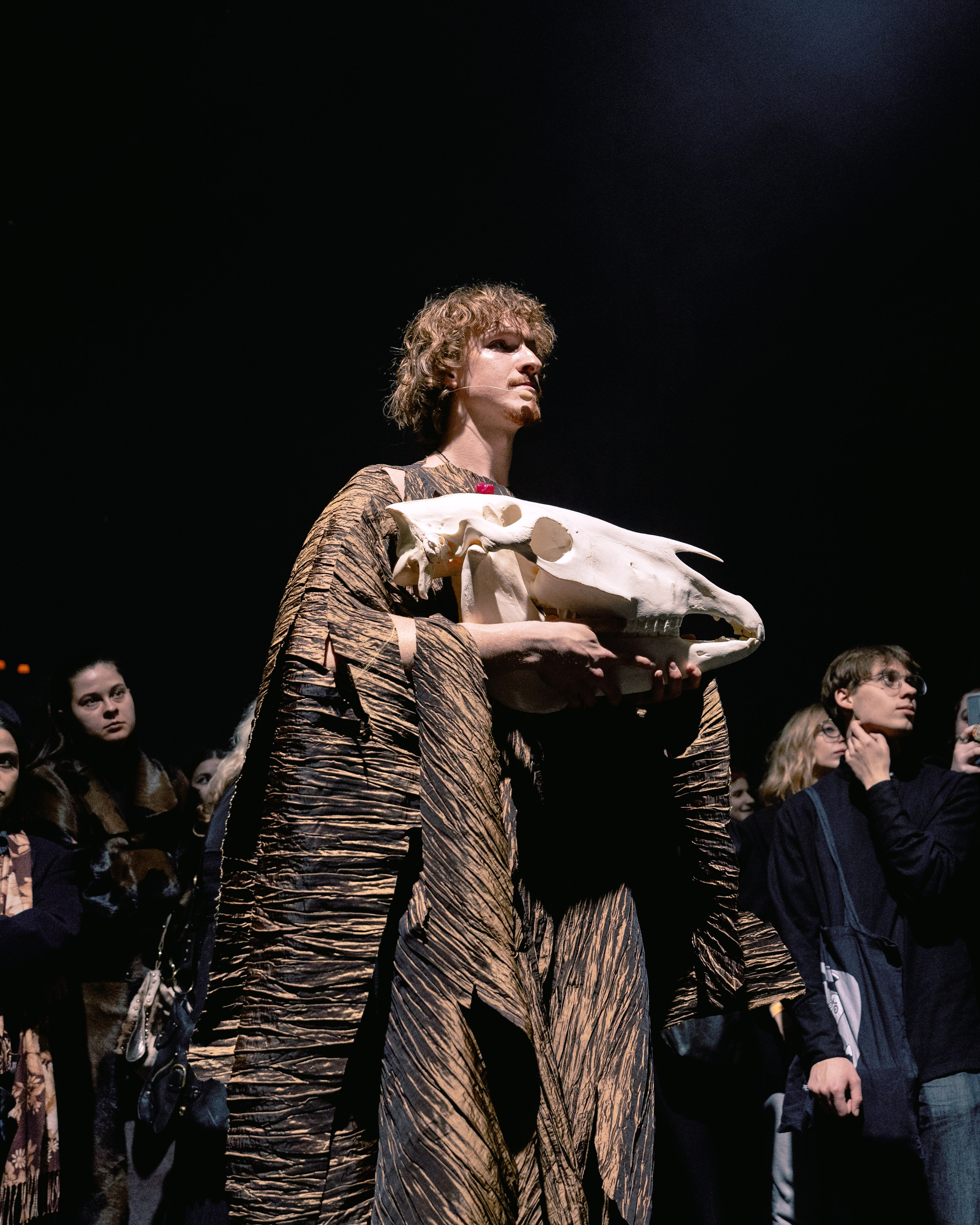 СЛОВО. Ансамбль «КОМОНЬ». @tomrus: Рустам Шагиморданов — фотограф