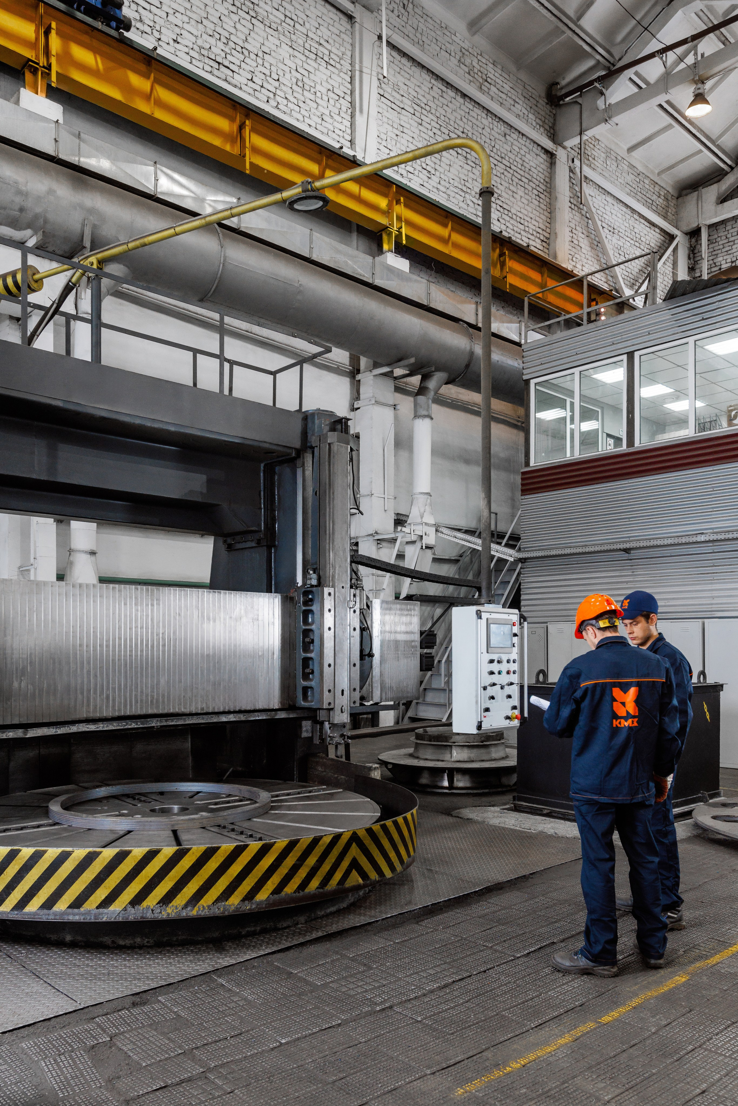 КМЗ. Фотограф Виталий Хайлов, Екатеринбург