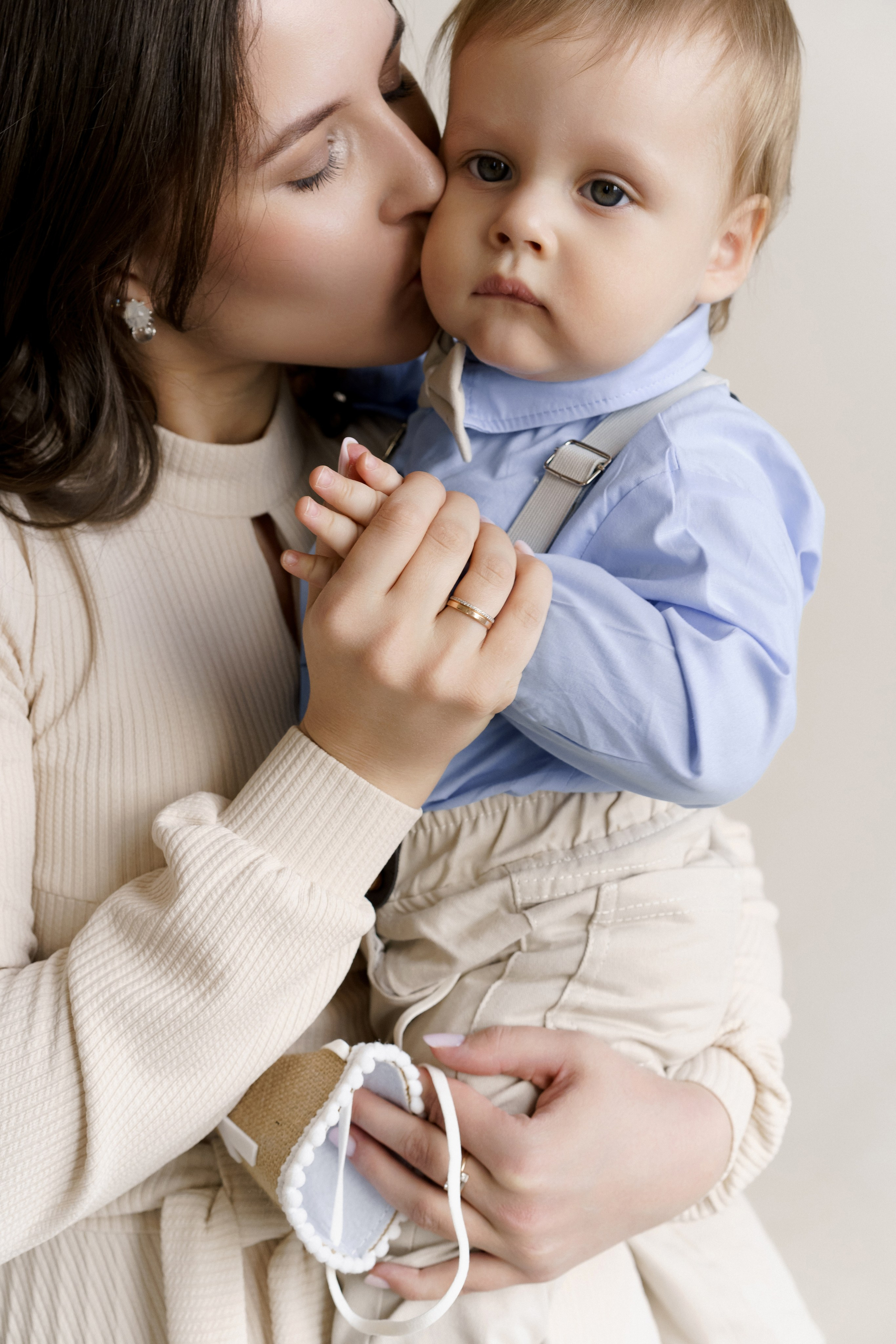 Первый годик. Моменты и истории о вас настоящих