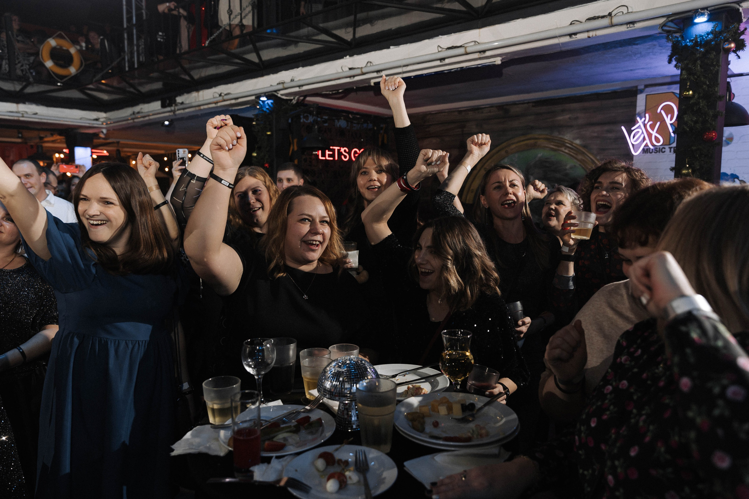 ИТЭЛМА. Э Т О М Ы