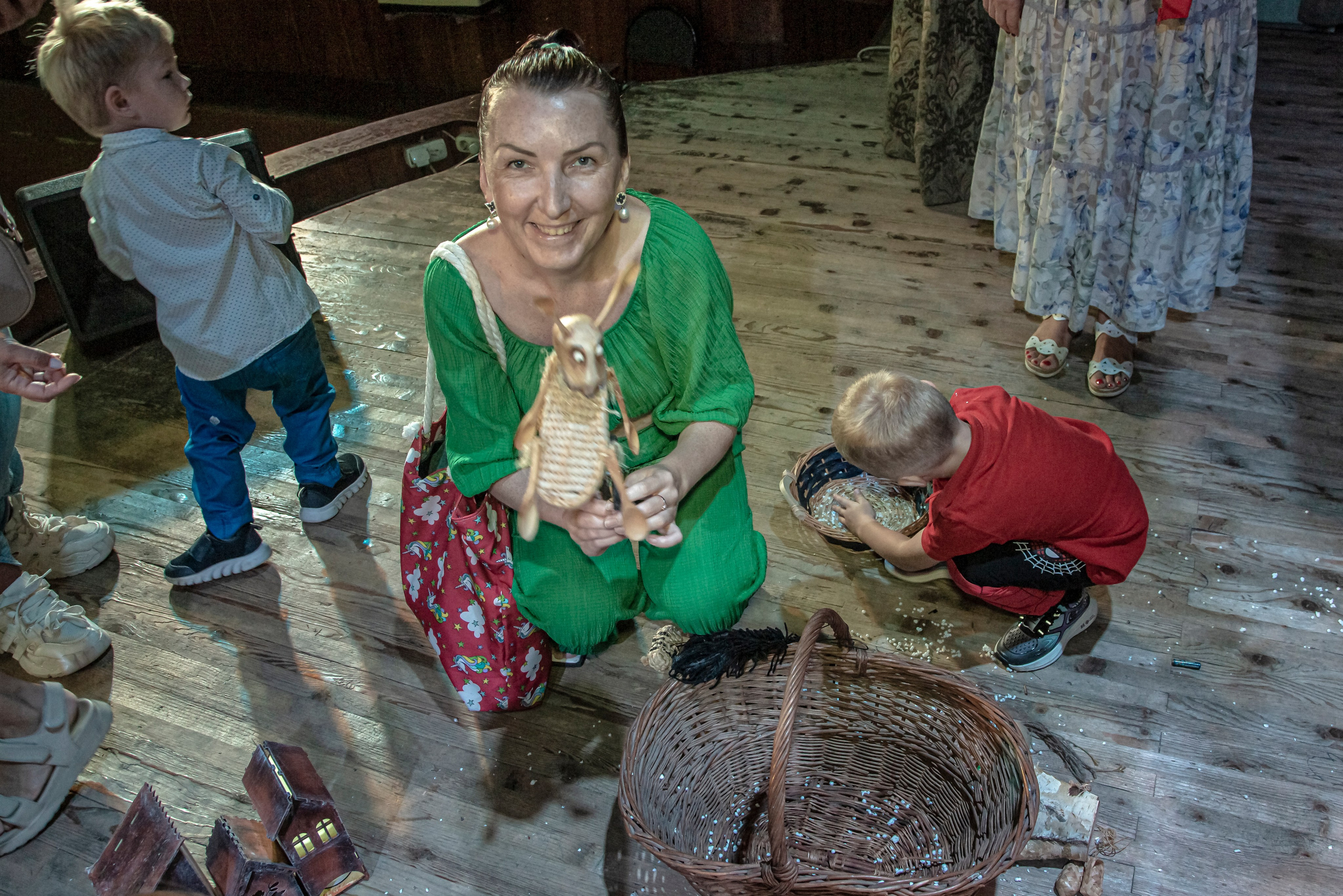 Лапотные сказки спектакль театра Саквояж. Фотограф в Сочи Юрий Шептаев
