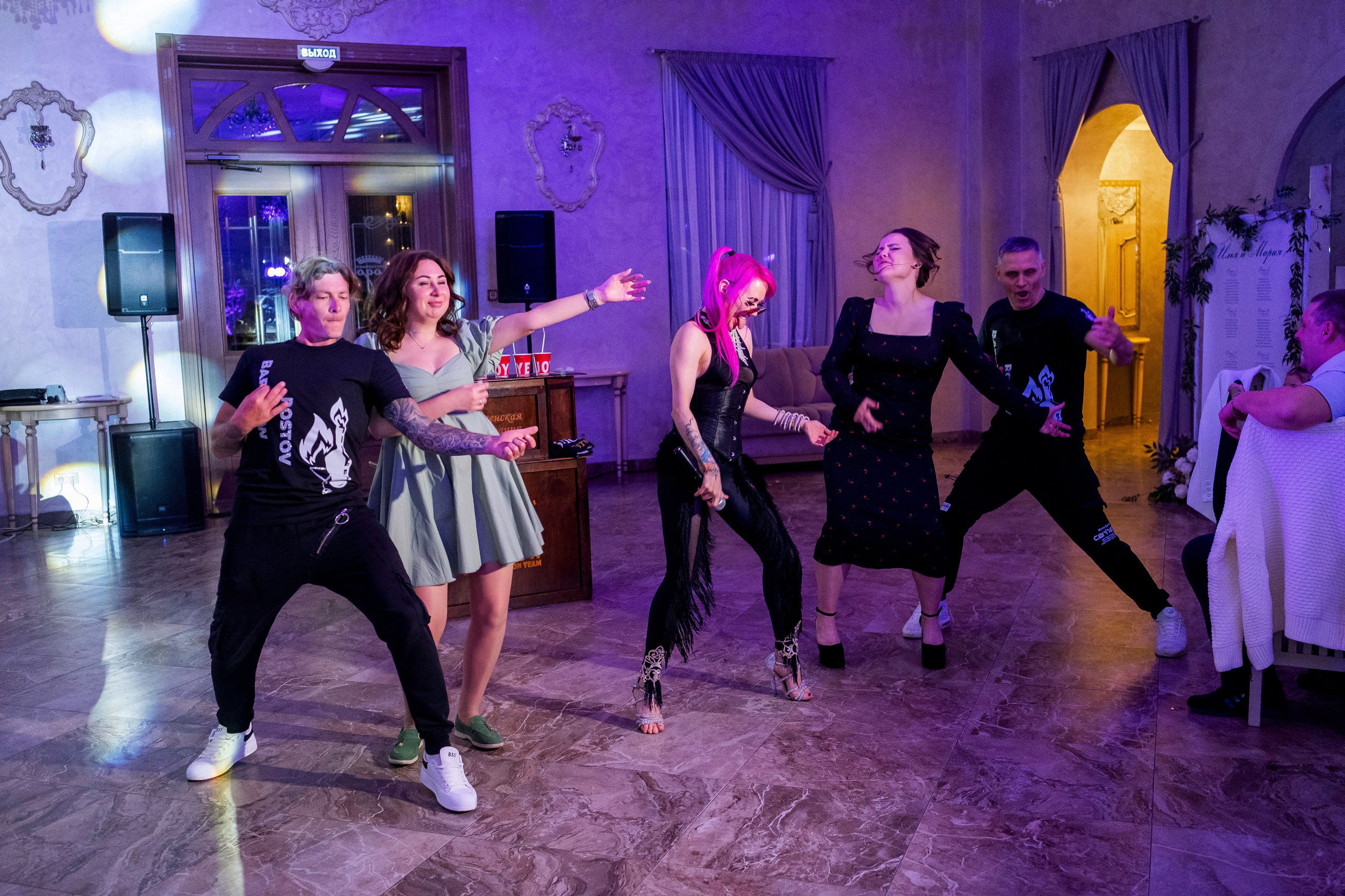 Илья и Мария. Свадебный фотограф | репортаж | праздники | крещение