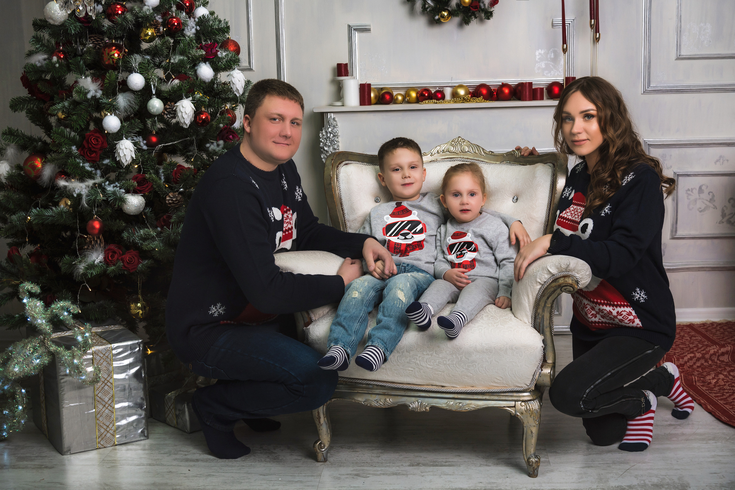 Новогодняя фотосессия Ольги, Дмитрия, Дарины и Артемия. Свадебный и семейный фотограф в г. Краснодар Екатерина Зверева