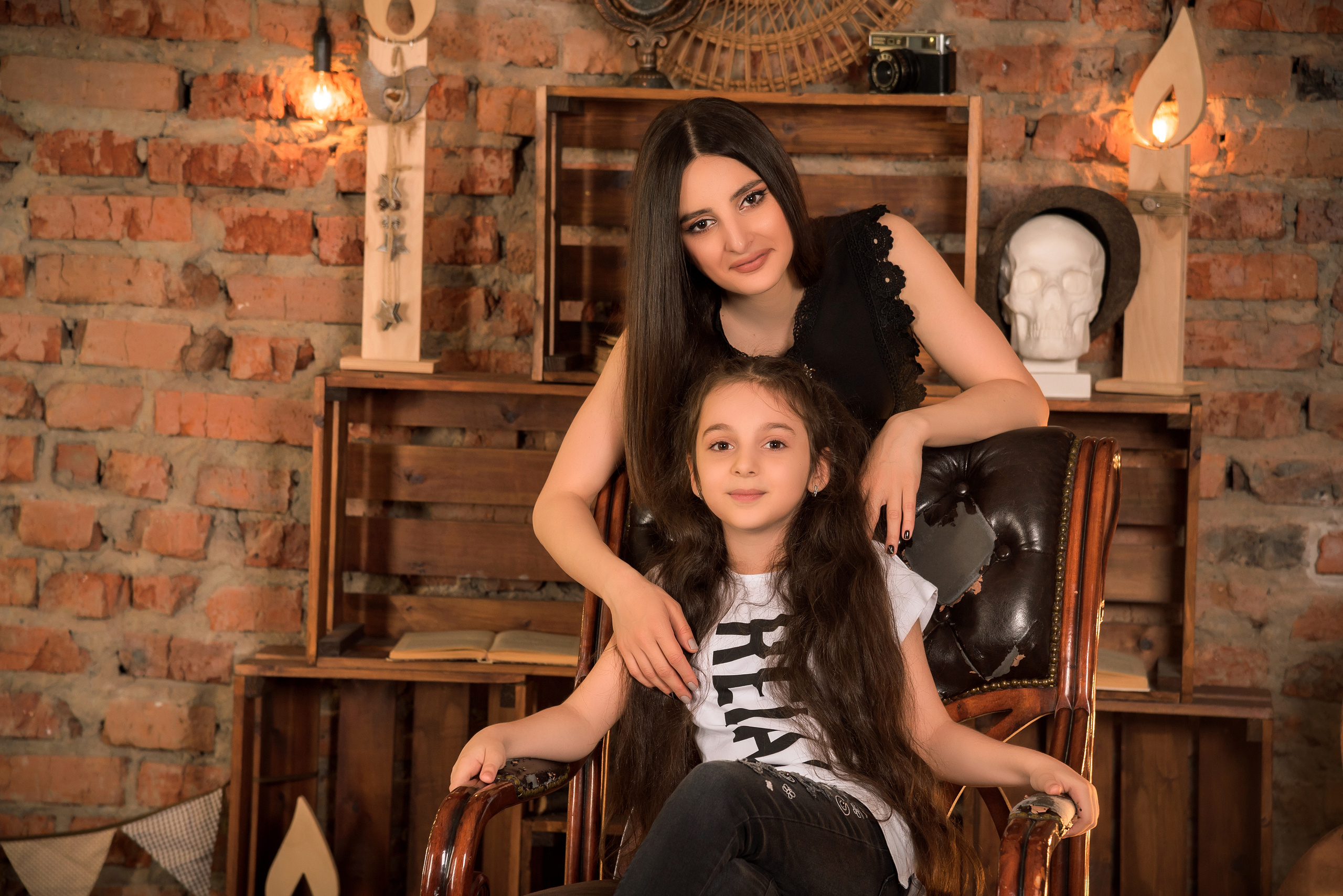 Фотосессия сестренок Айнур и Аси. Свадебный и семейный фотограф в г. Краснодар Екатерина Зверева