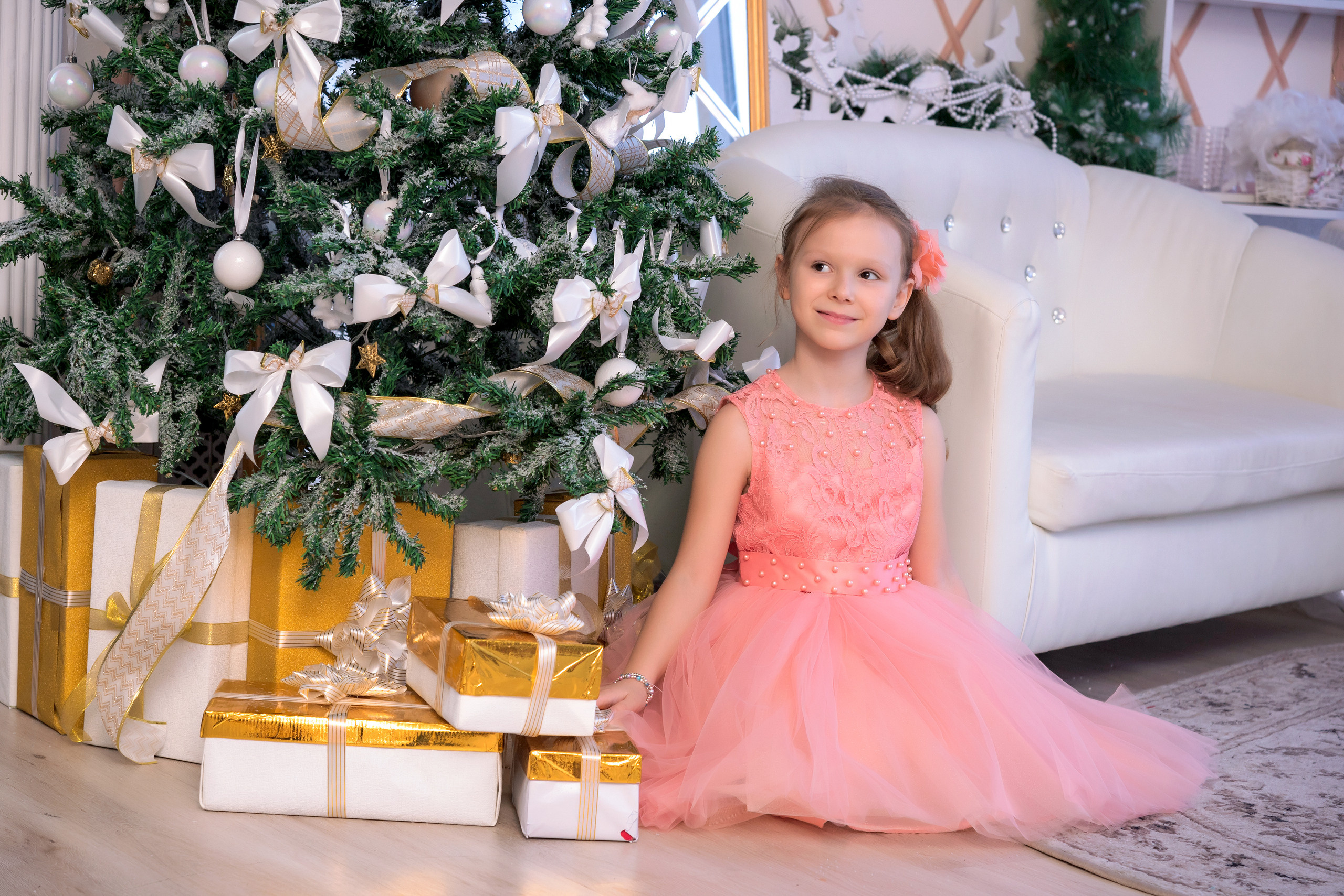 Семейная новогодняя фотосессия для мамы и дочки. Свадебный и семейный фотограф в г. Краснодар Екатерина Зверева