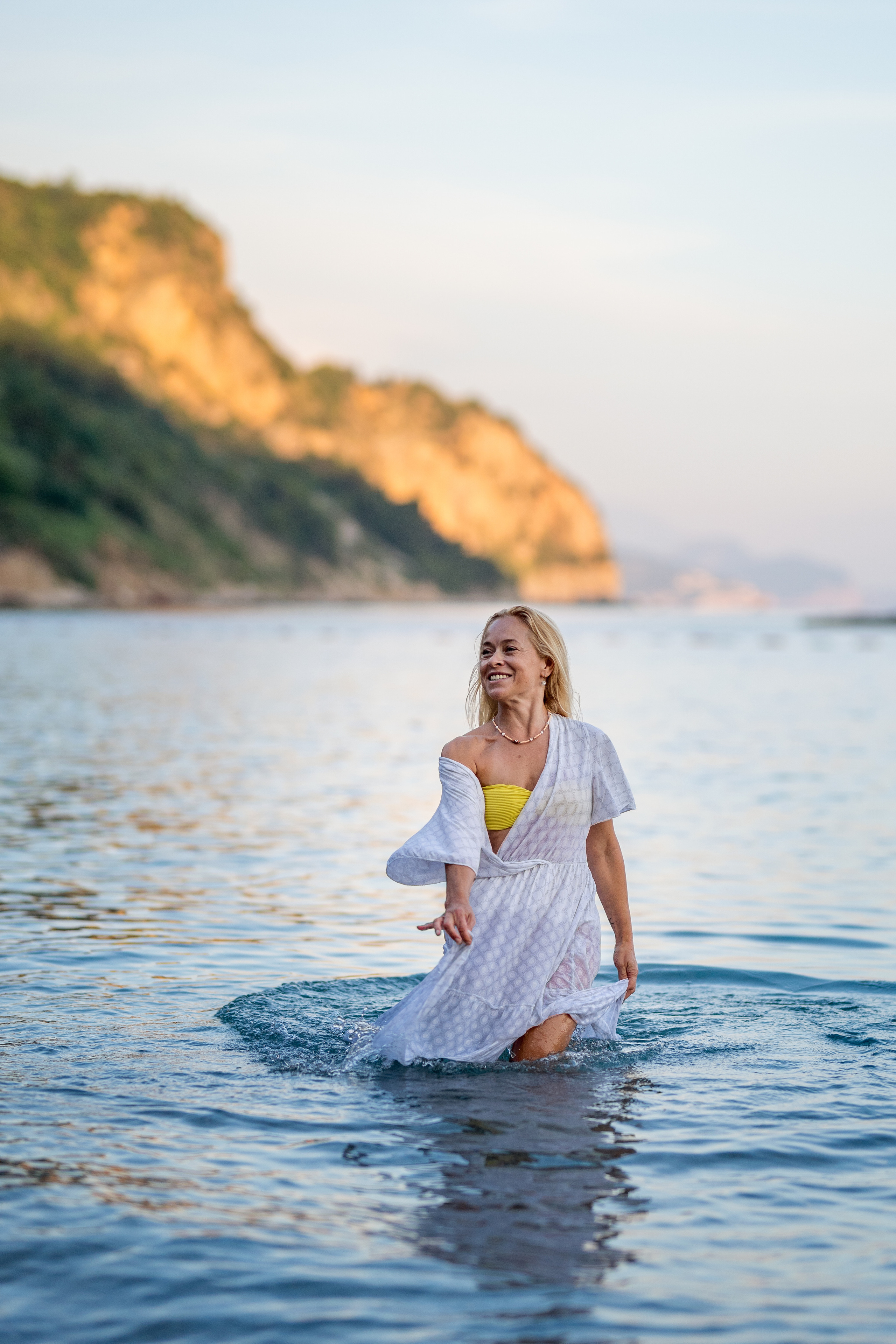 Photo session of a mother and son on the beach in Budva, Montenegro. Kate Khaldeeva photographer in Saratov