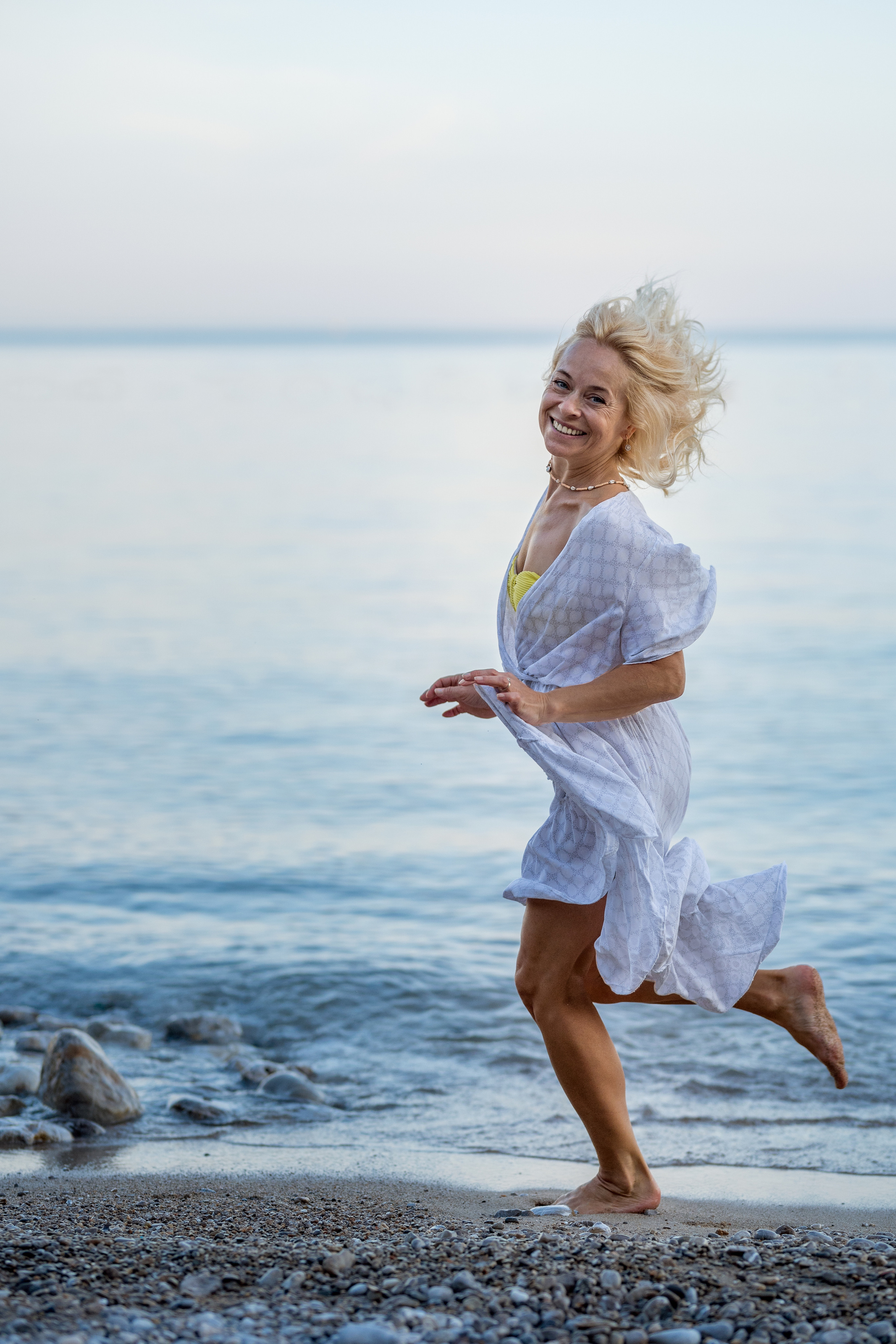 Photo session of a mother and son on the beach in Budva, Montenegro. Kate Khaldeeva photographer in Saratov