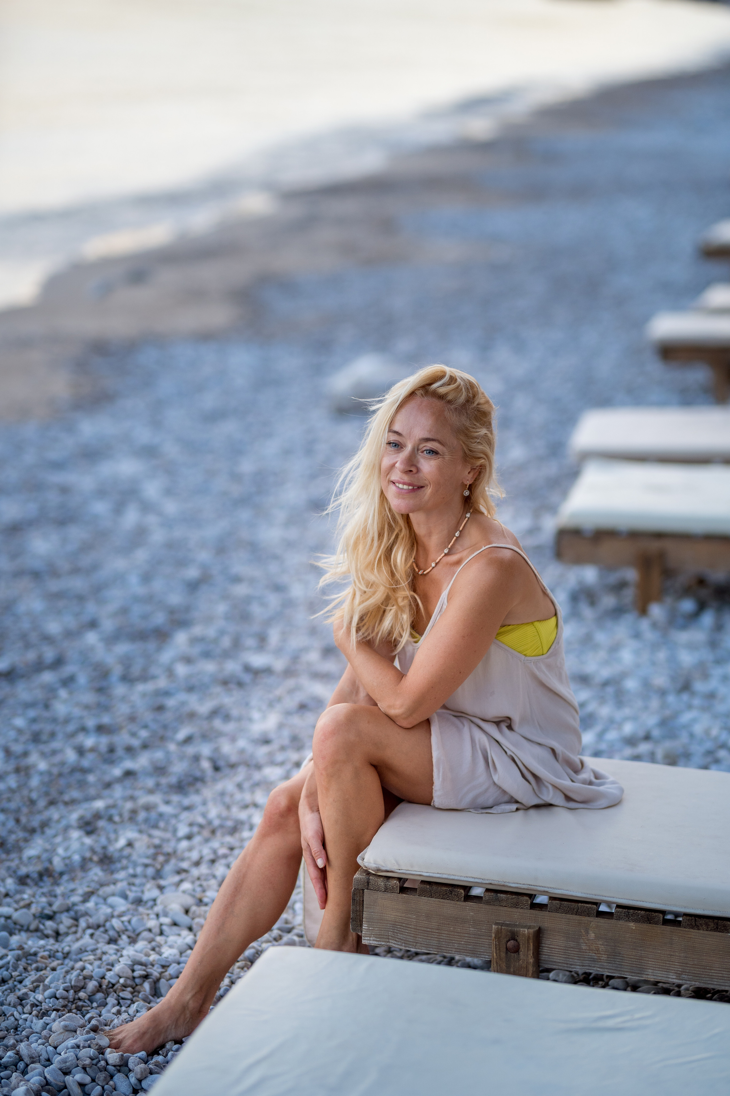 Photo session of a mother and son on the beach in Budva, Montenegro. Kate Khaldeeva photographer in Saratov