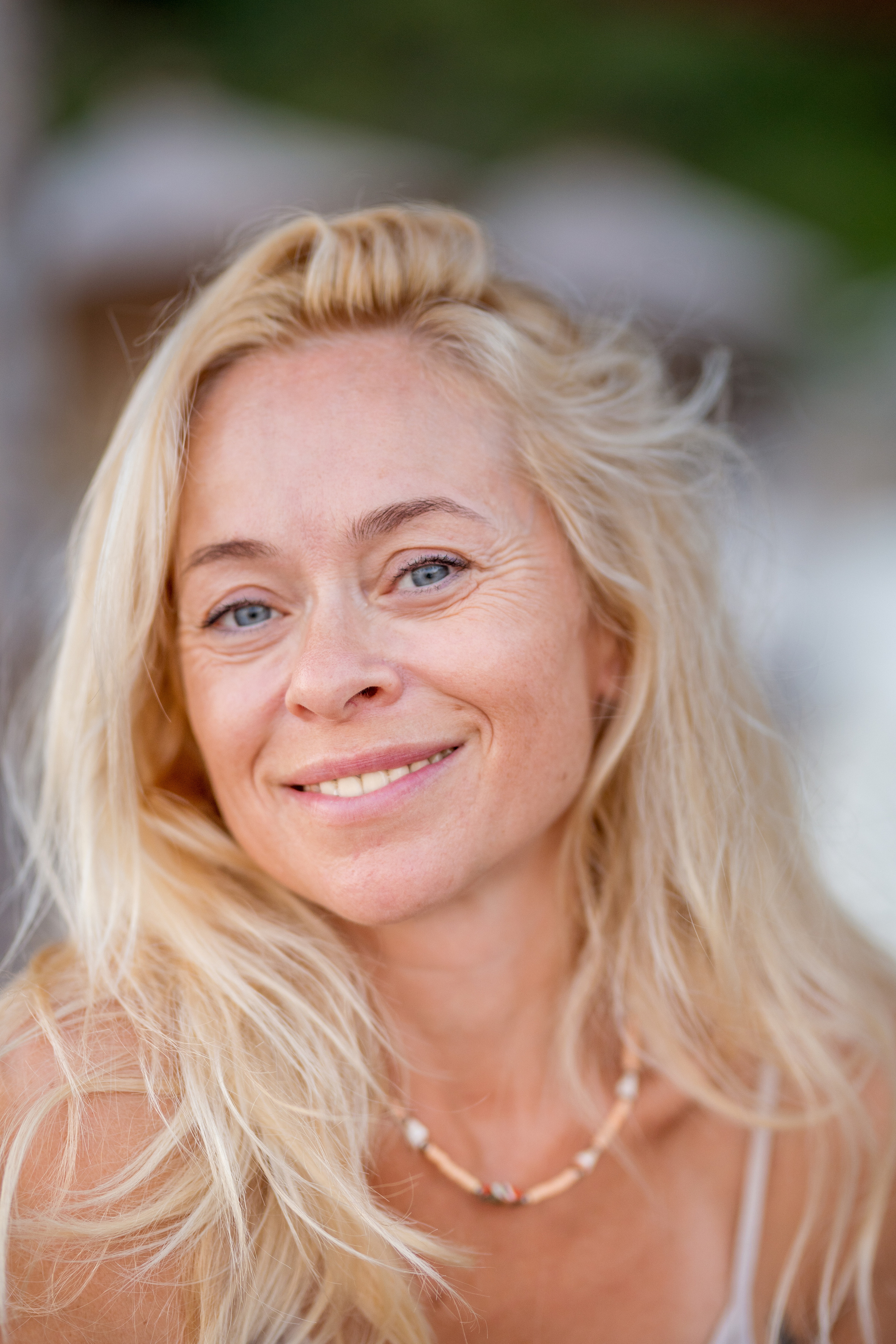 Photo session of a mother and son on the beach in Budva, Montenegro. Kate Khaldeeva photographer in Saratov