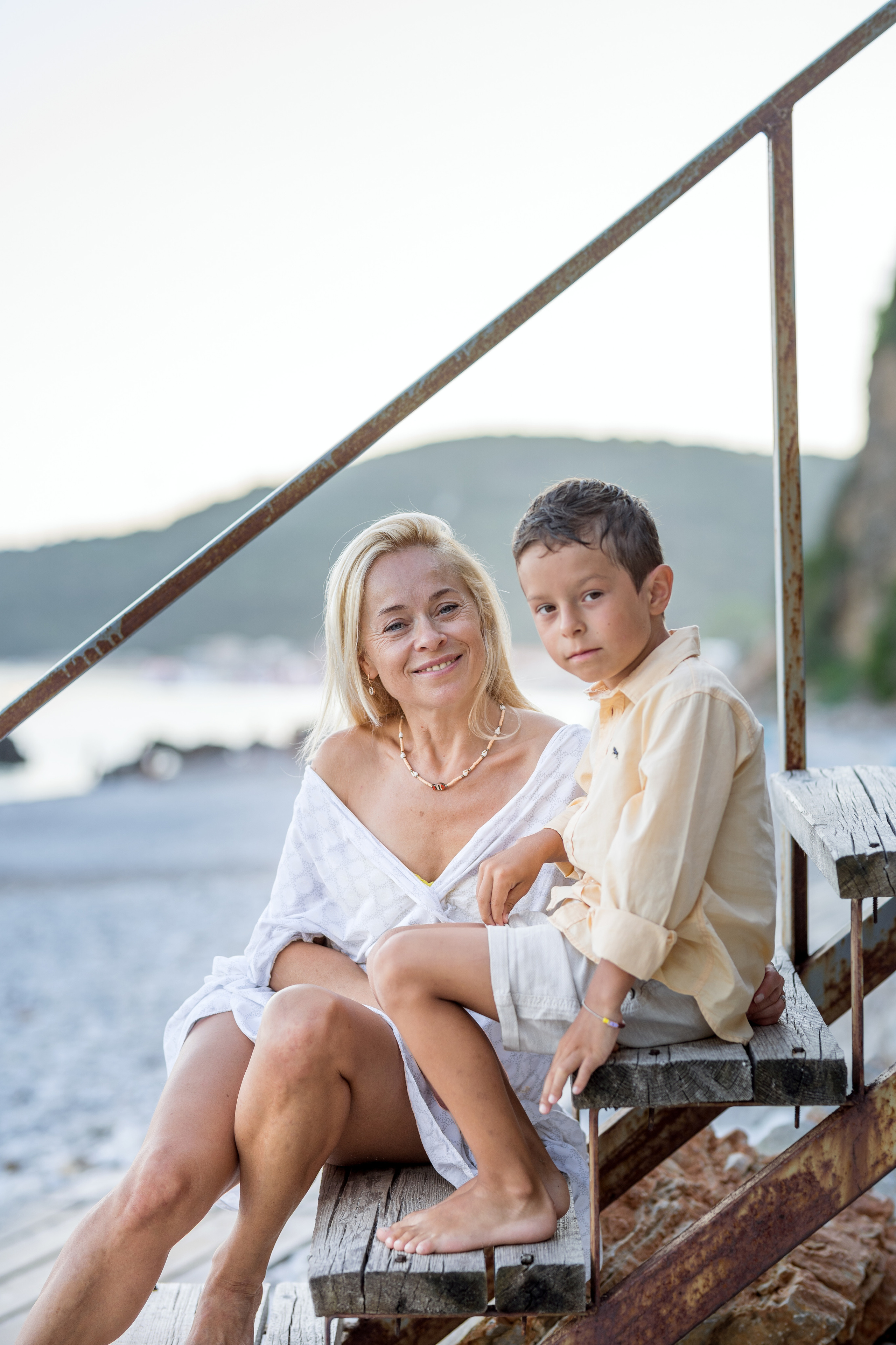 Photo session of a mother and son on the beach in Budva, Montenegro. Kate Khaldeeva photographer in Saratov