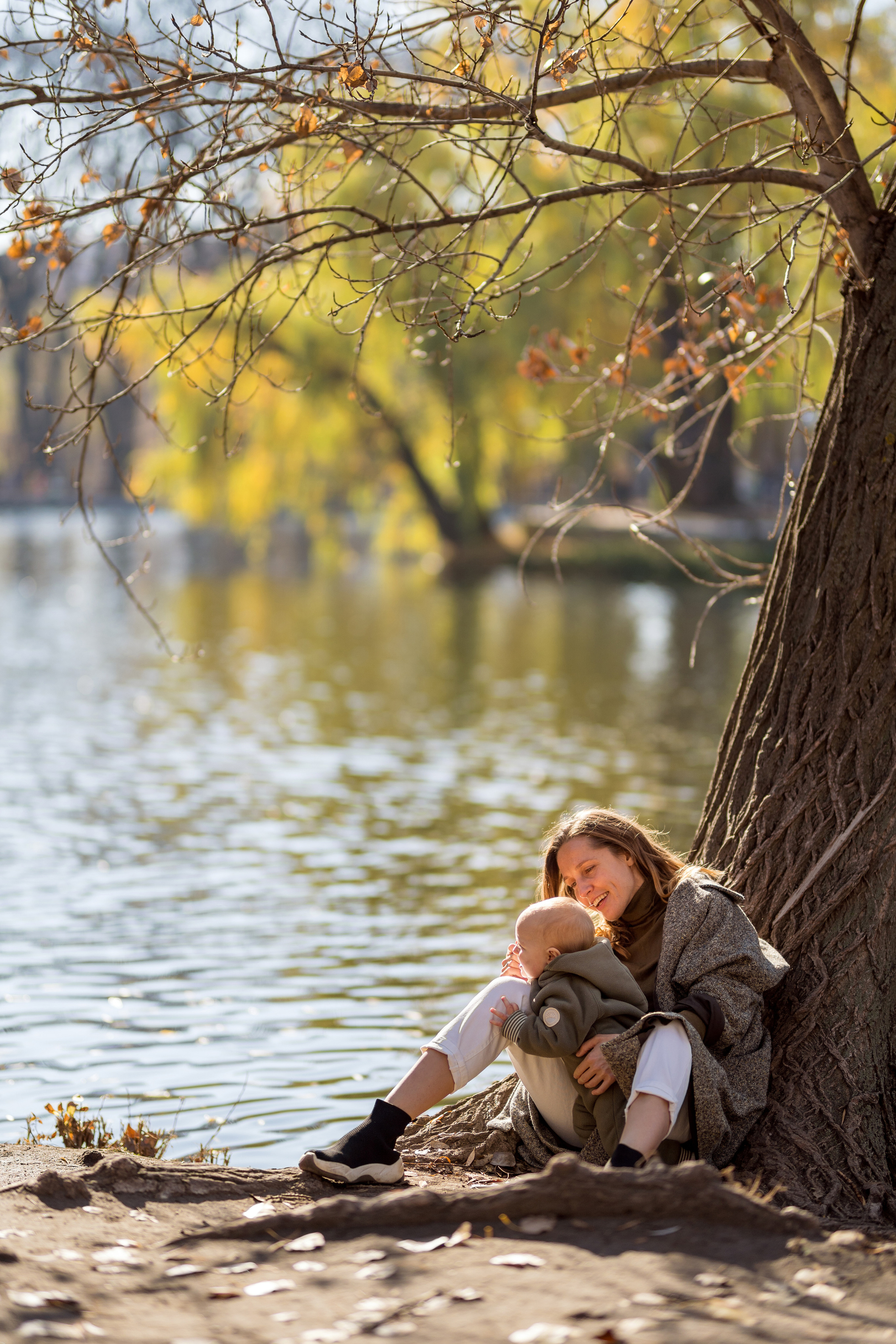 Family photo session in park. Kate Khaldeeva photographer in Saratov