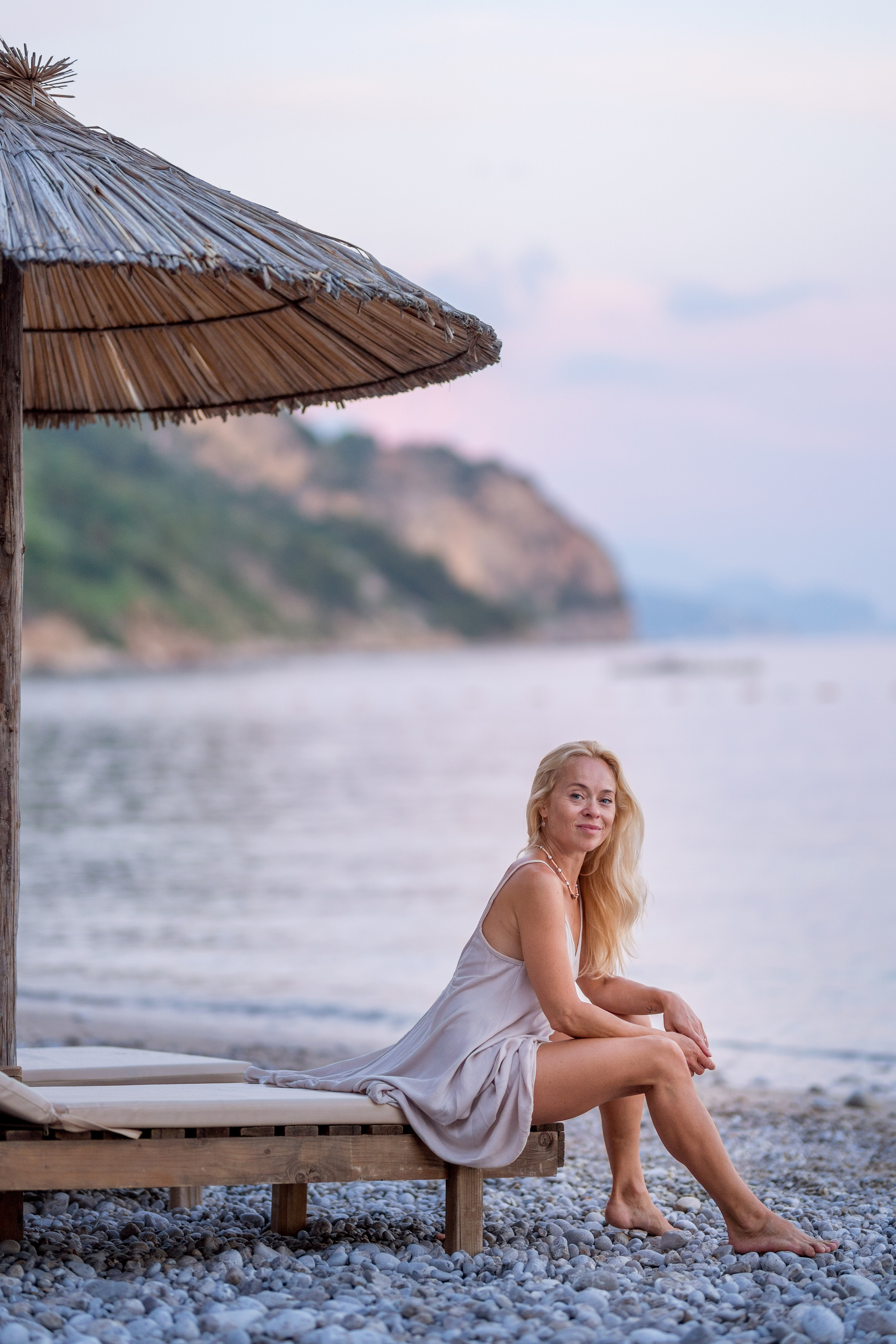 Photo session of a mother and son on the beach in Budva, Montenegro. Kate Khaldeeva photographer in Saratov