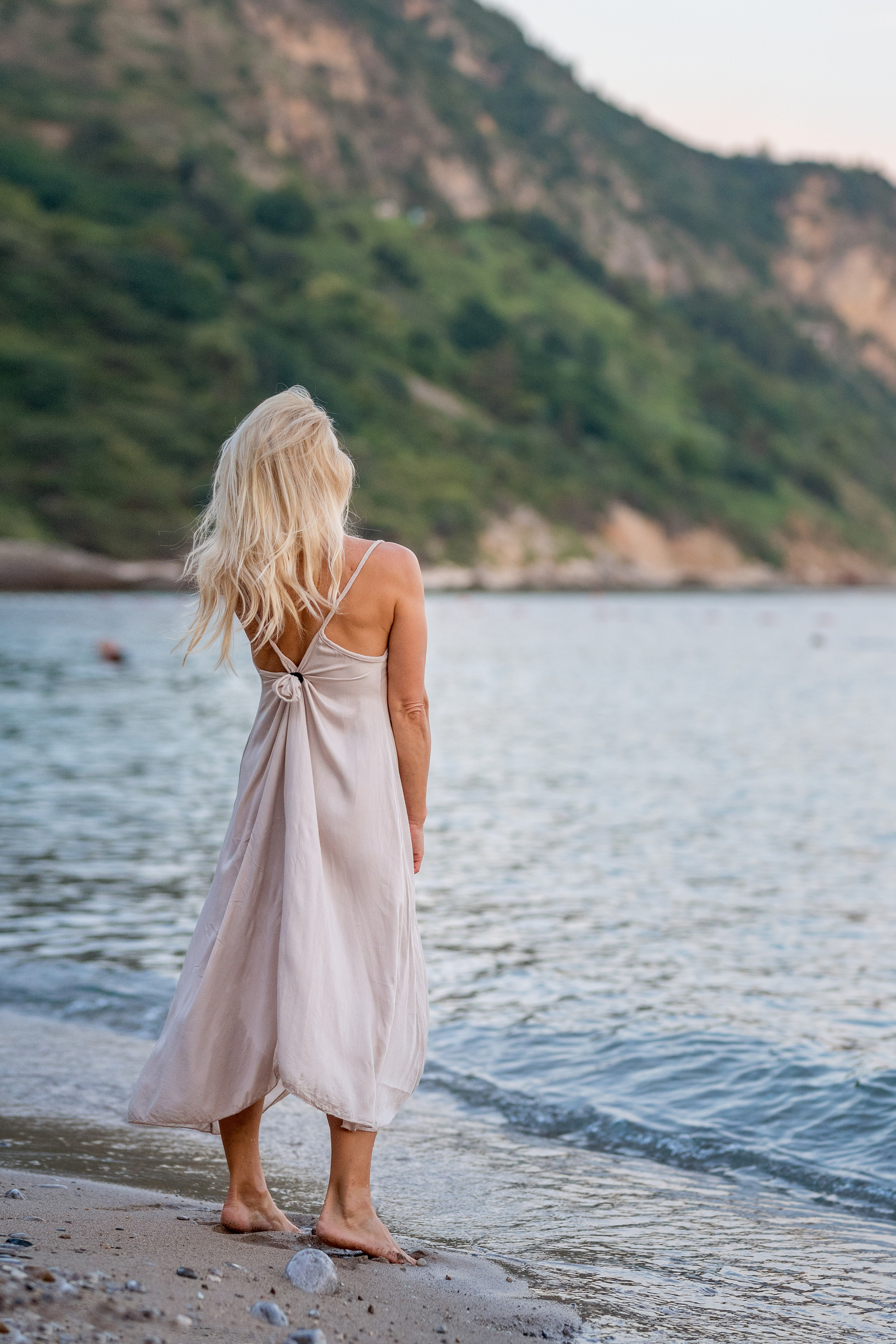 Photo session of a mother and son on the beach in Budva, Montenegro. Kate Khaldeeva photographer in Saratov