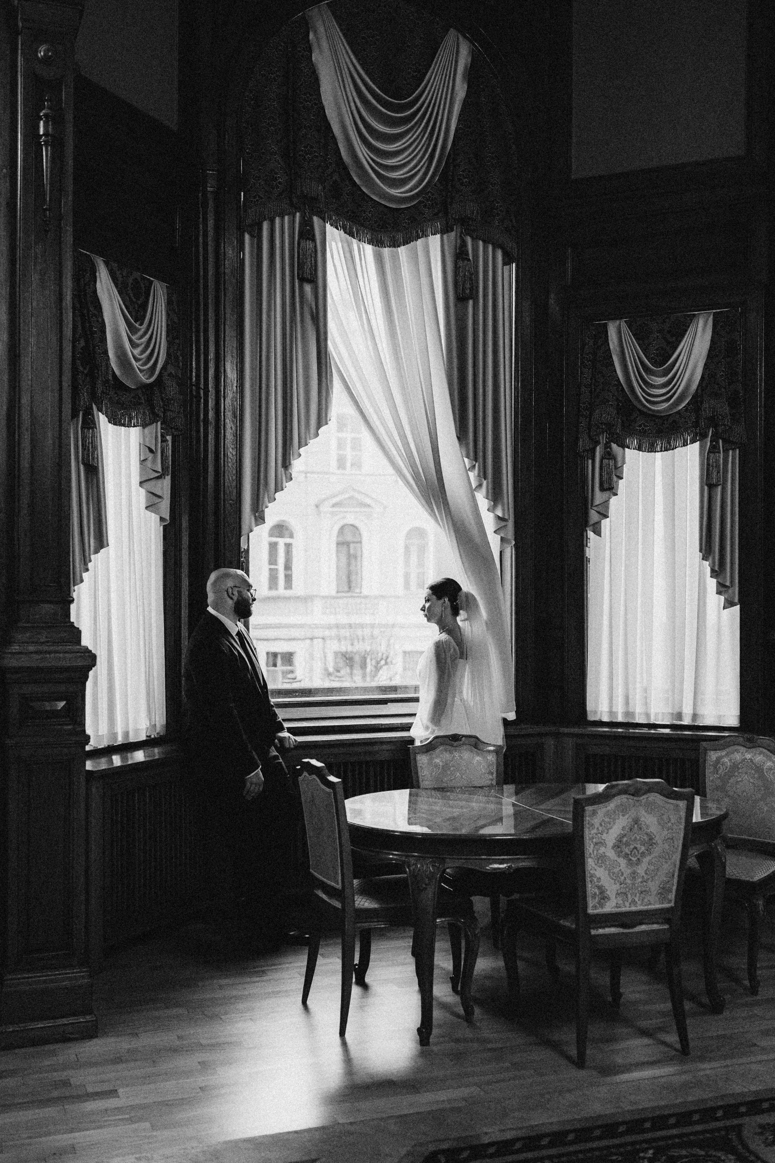 СВАДЕБНАЯ СЬЕМКА ВО ВТОРОМ ДВОРЦЕ (ДЕКАБРЬ) ТАКЖЕ СЬЕМКА В СТУДИИ НА ЧЕРНЫШЕВСКОЙ. Профессиональный фотограф, Санкт-Петербург — Виктория Богомолова