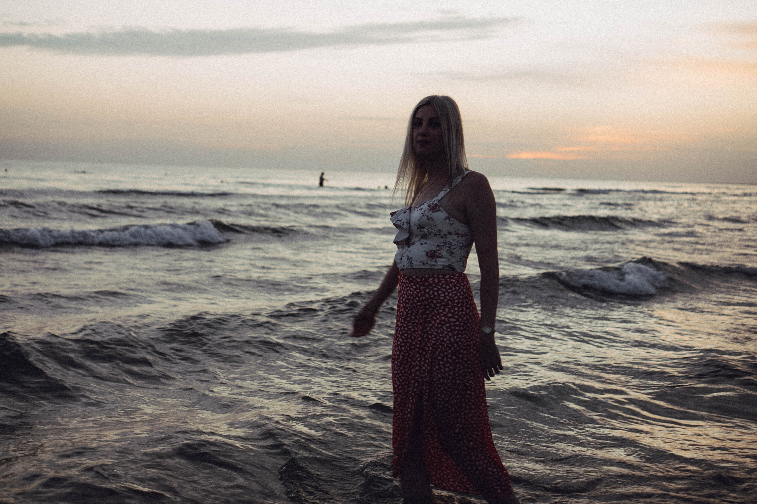 Июльский вечер на берегу черного моря. Профессиональный фотограф, Санкт-Петербург — Виктория Богомолова