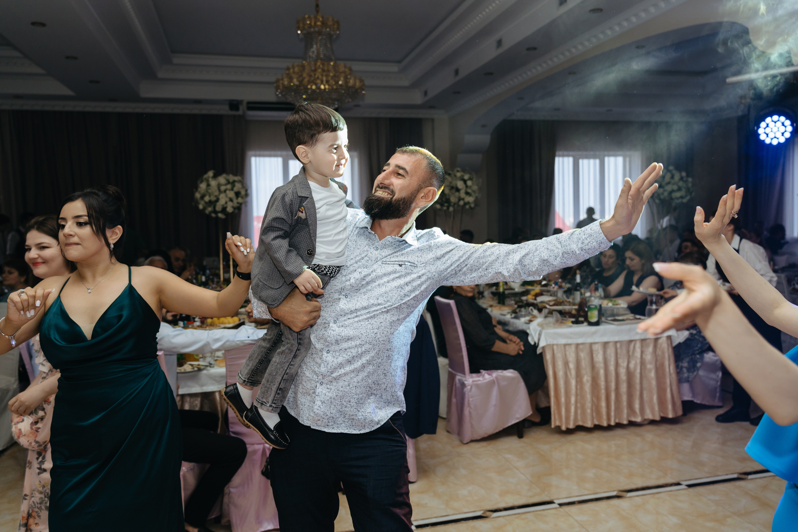 Артем и Лусине. Свадебный фотограф Красноярск Вязьминова Мария