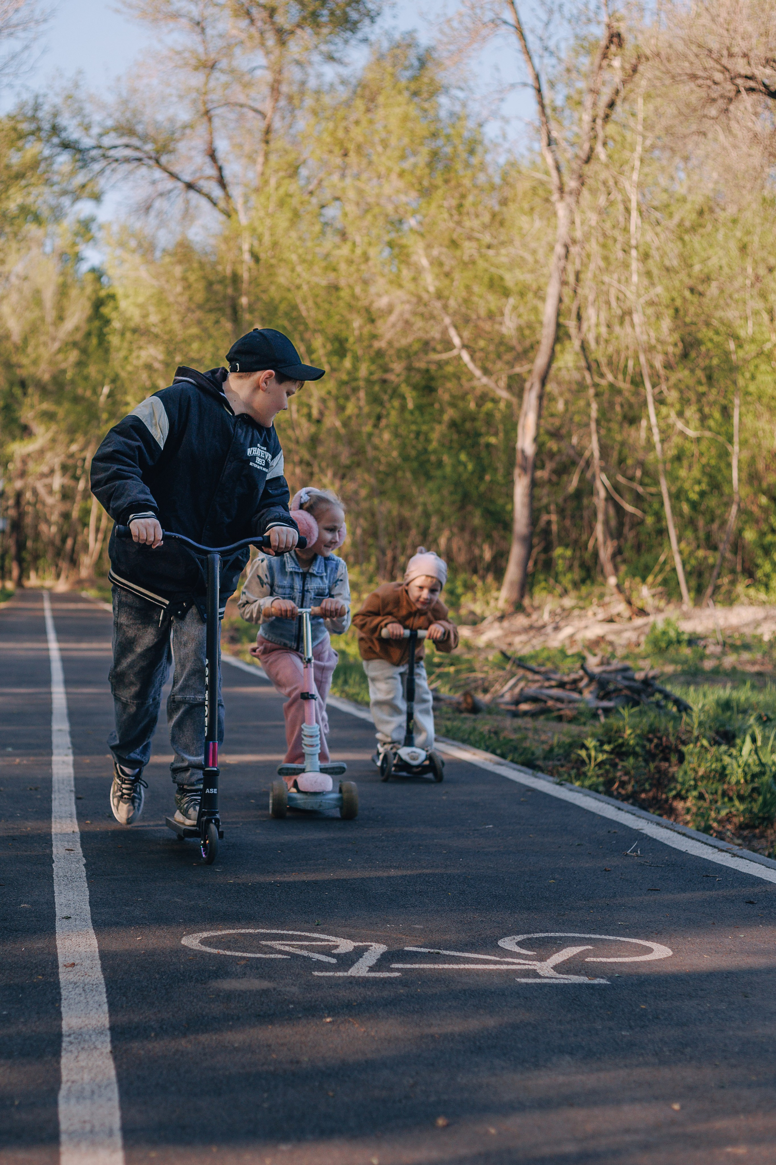 Семейный фотодень в парке в Медногорске. Фотограф Медногорск Кувандык Оксана Шерехода свадебные, семейные, индивидуальные, школьные фотосессии. Печать фотоальбомов