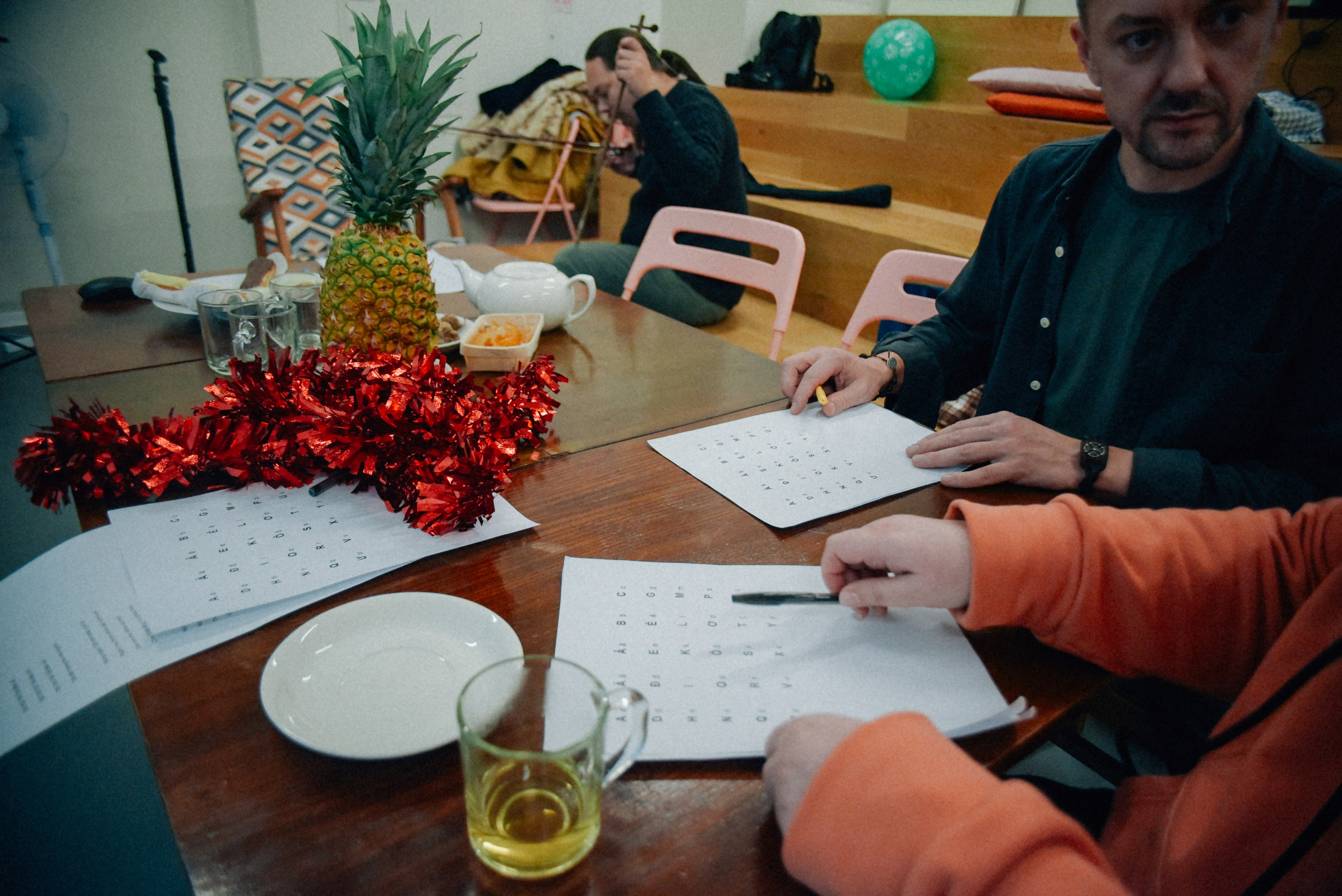 ЧТО ТЫ МЕЛЕШь Вечер вьетнамского караоке. Фотограф Лола Волна, город Москва