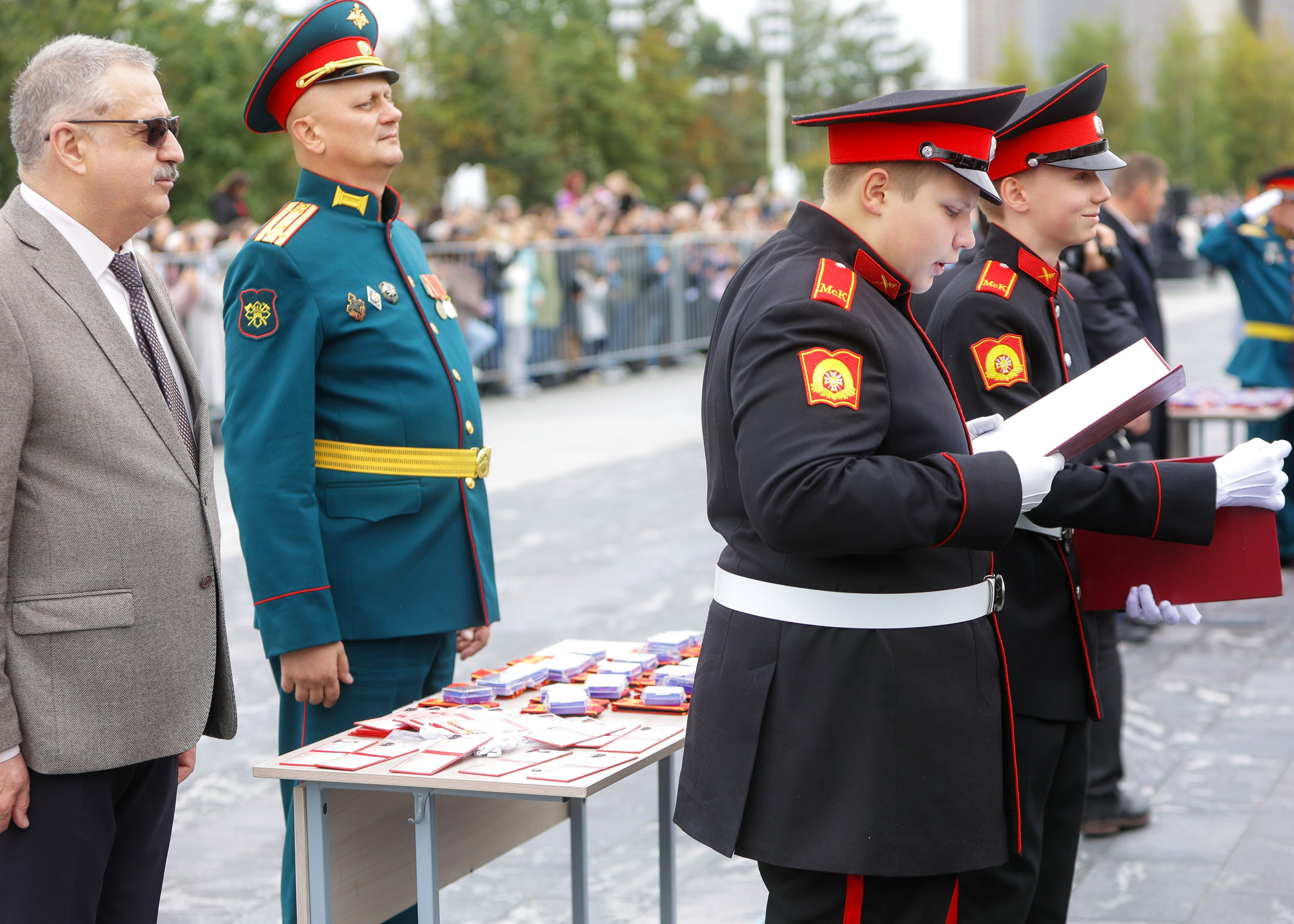 Посвящению в кадеты в Первом Московском кадетском корпусе, Дипломатической кадетской школы. Выпускные альбомы и школьный фотограф в Подольске, Троицке, Щербинке, Москве и Московской области