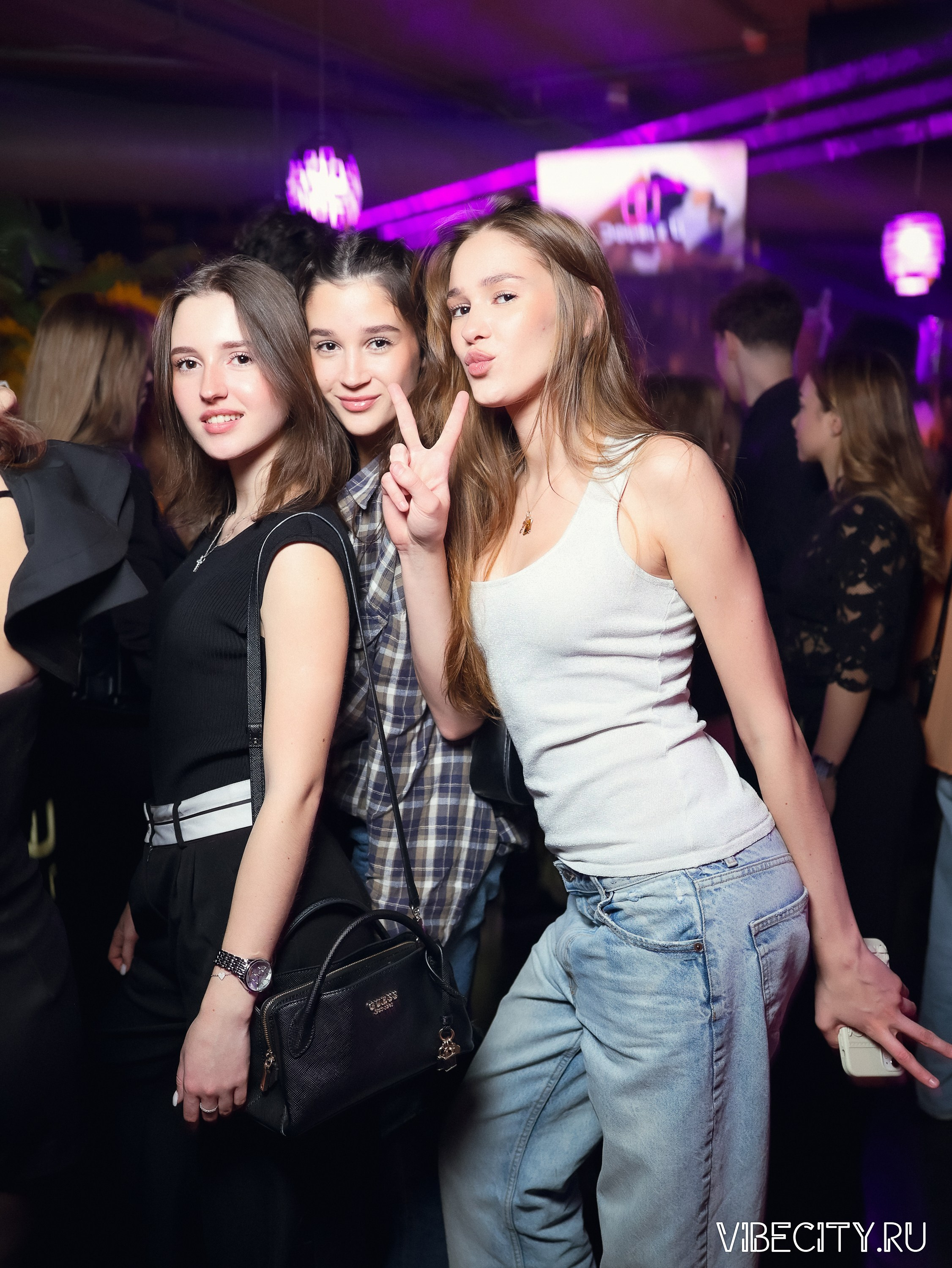 DOUBLE U. VIBECITY.RU Вайб Сити Ру Фоторепортажи Фотоотчеты Калининград