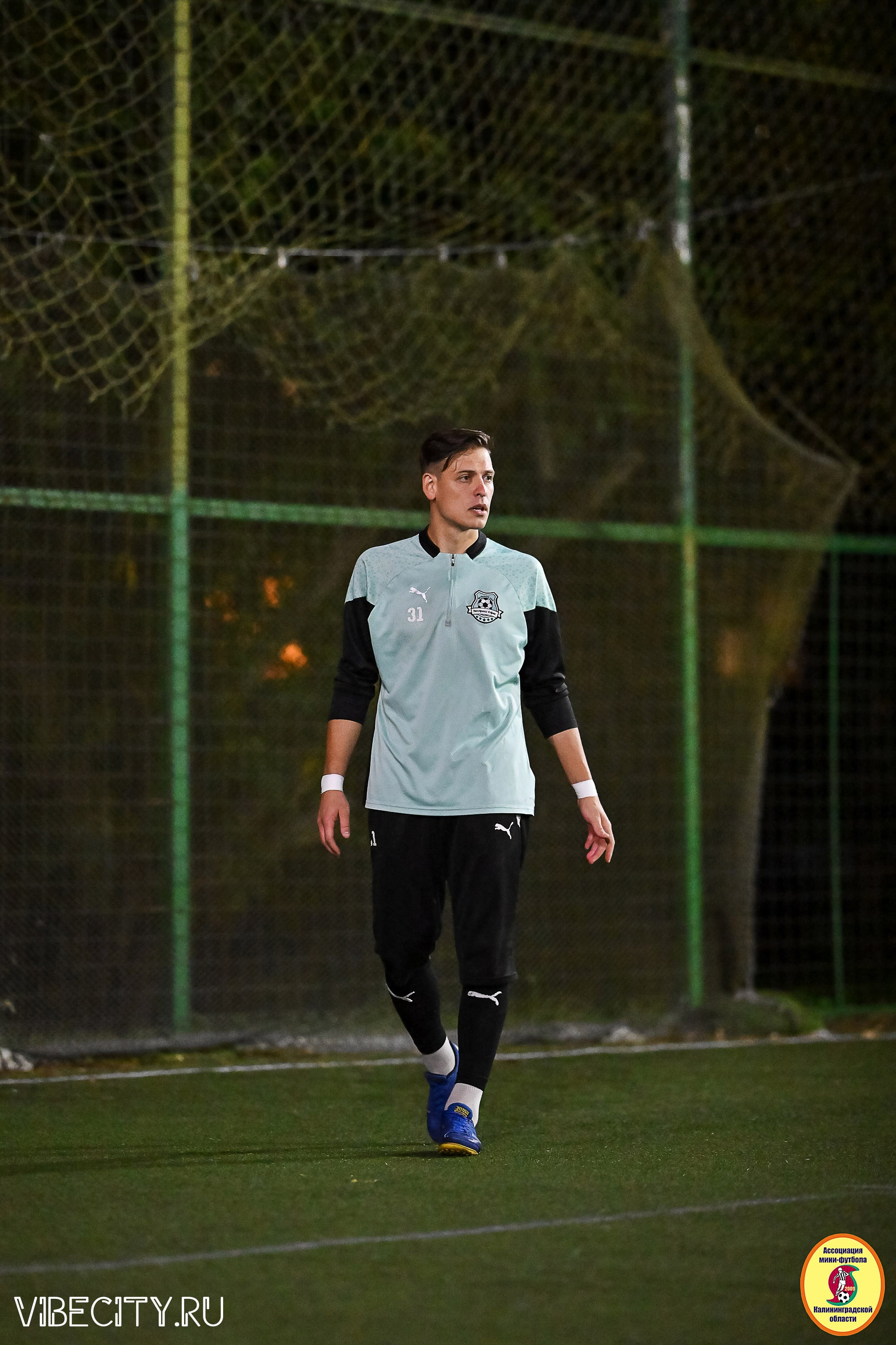 ФИНАЛЬНЫЕ ИГРЫ КУБКА МИНИ-ФУТБОЛЬНОЙ ЛИГИ И КУБКА КОРПОРАТИВНОЙ МФЛ 2025. VIBECITY.RU Вайб Сити Ру Фоторепортажи Фотоотчеты Калининград