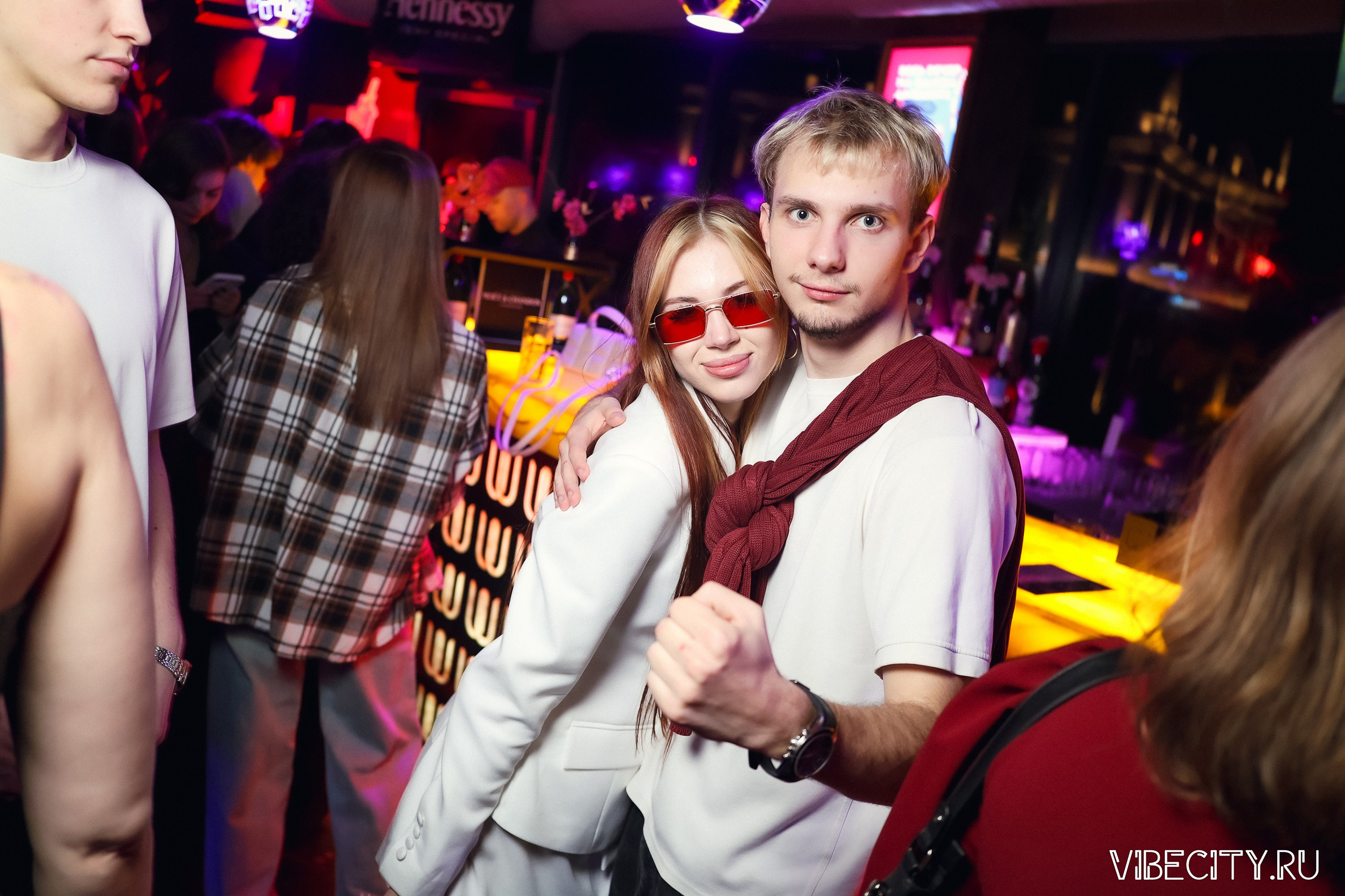 DOUBLE U. VIBECITY.RU Вайб Сити Ру Фоторепортажи Фотоотчеты Калининград