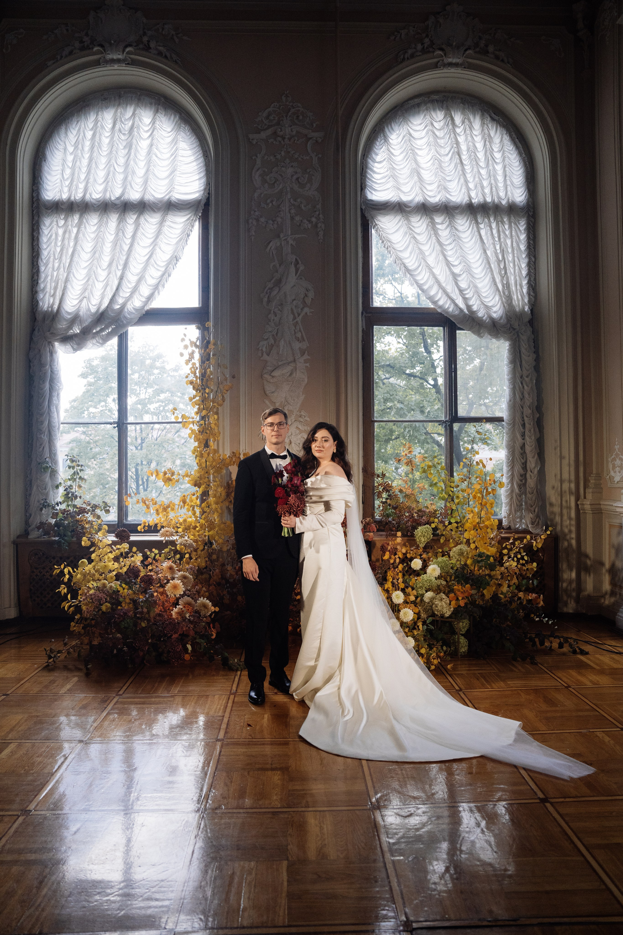 Современная свадьба во дворце. Свадебный фотограф организатор в Санкт-Петербурге Ассоль Опарина