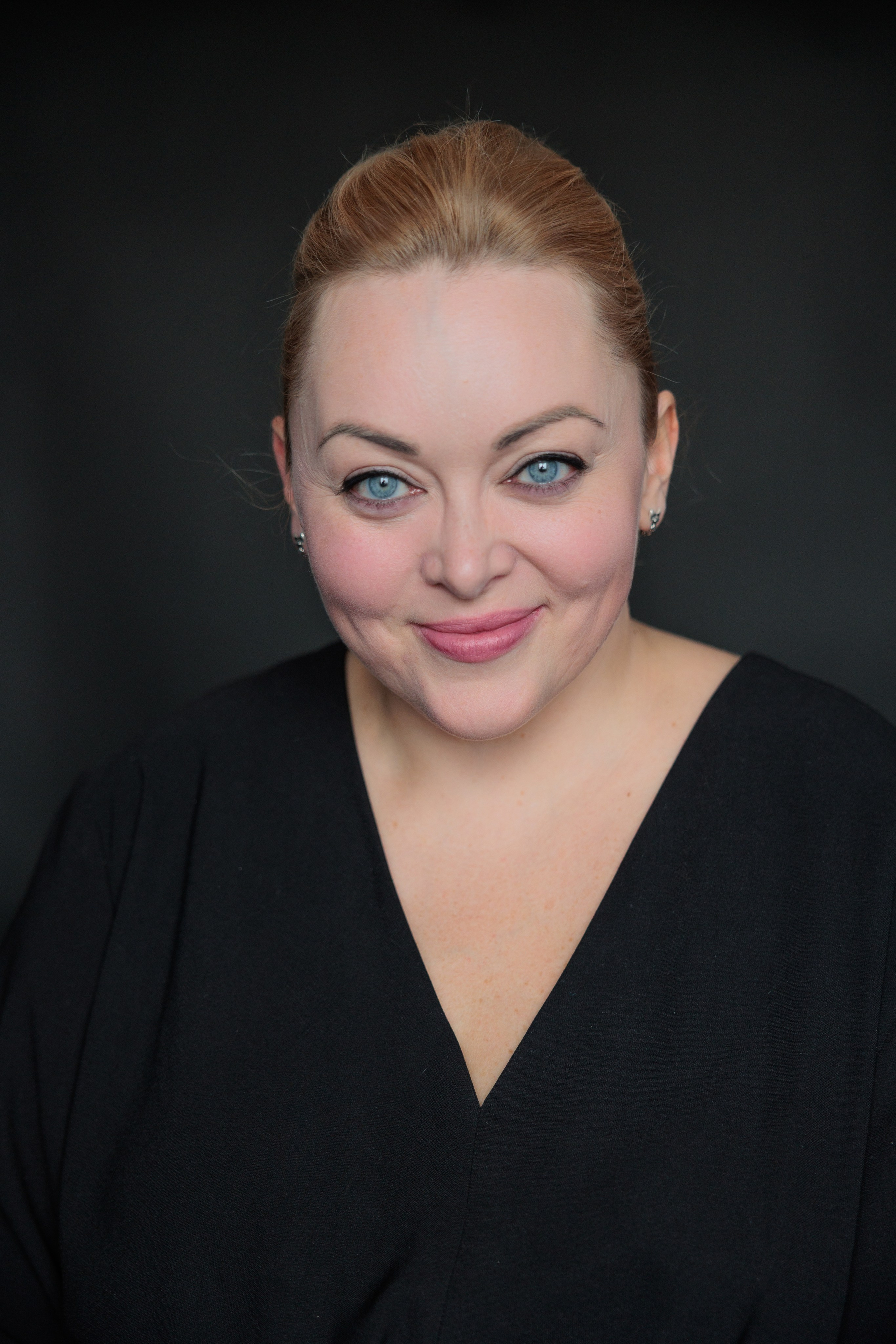 ОЛЕСЯ. Я фотограф из Москвы к Вашим услугам