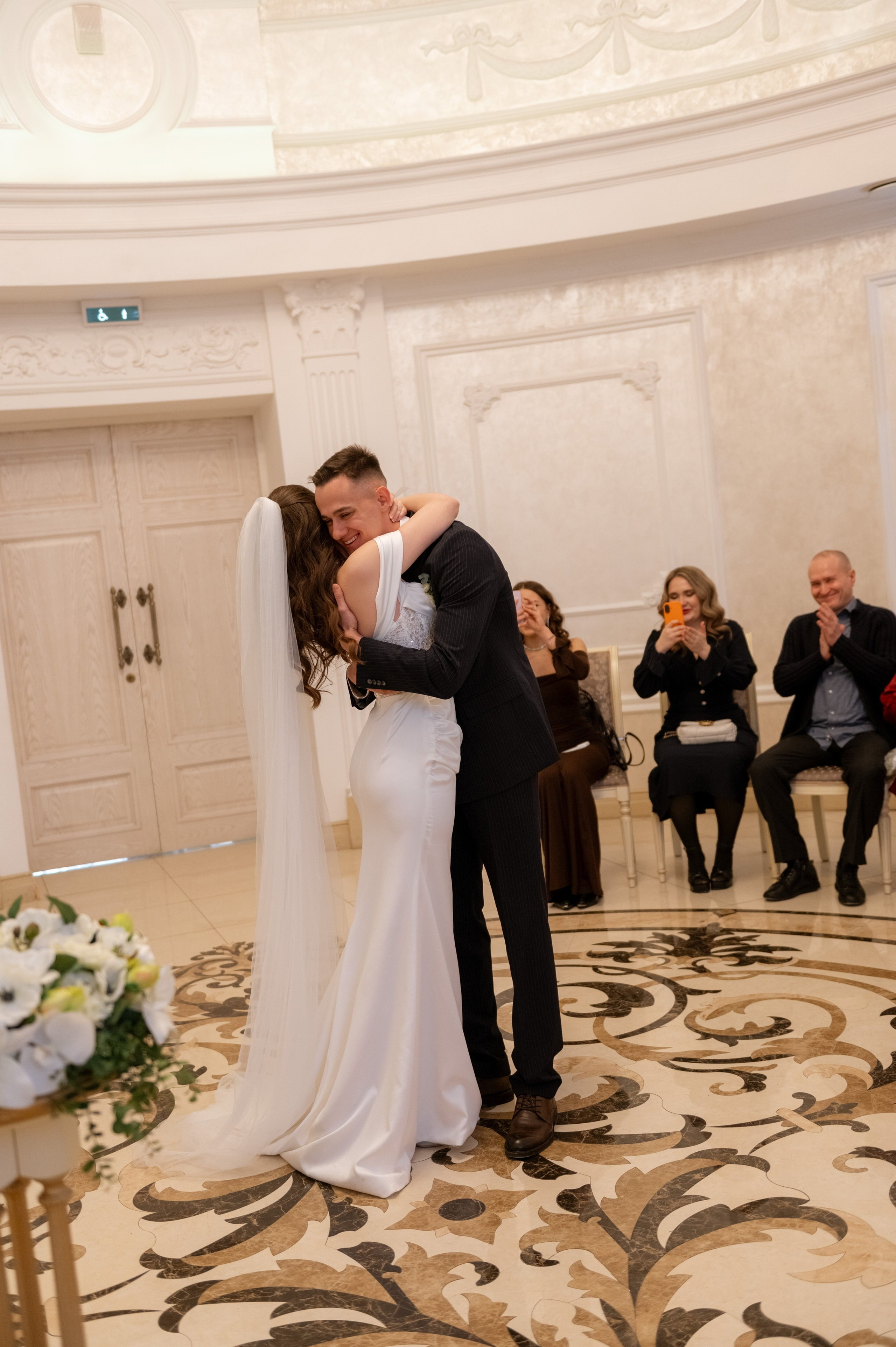 Ю|В. Свадебный фотограф Новосибирск