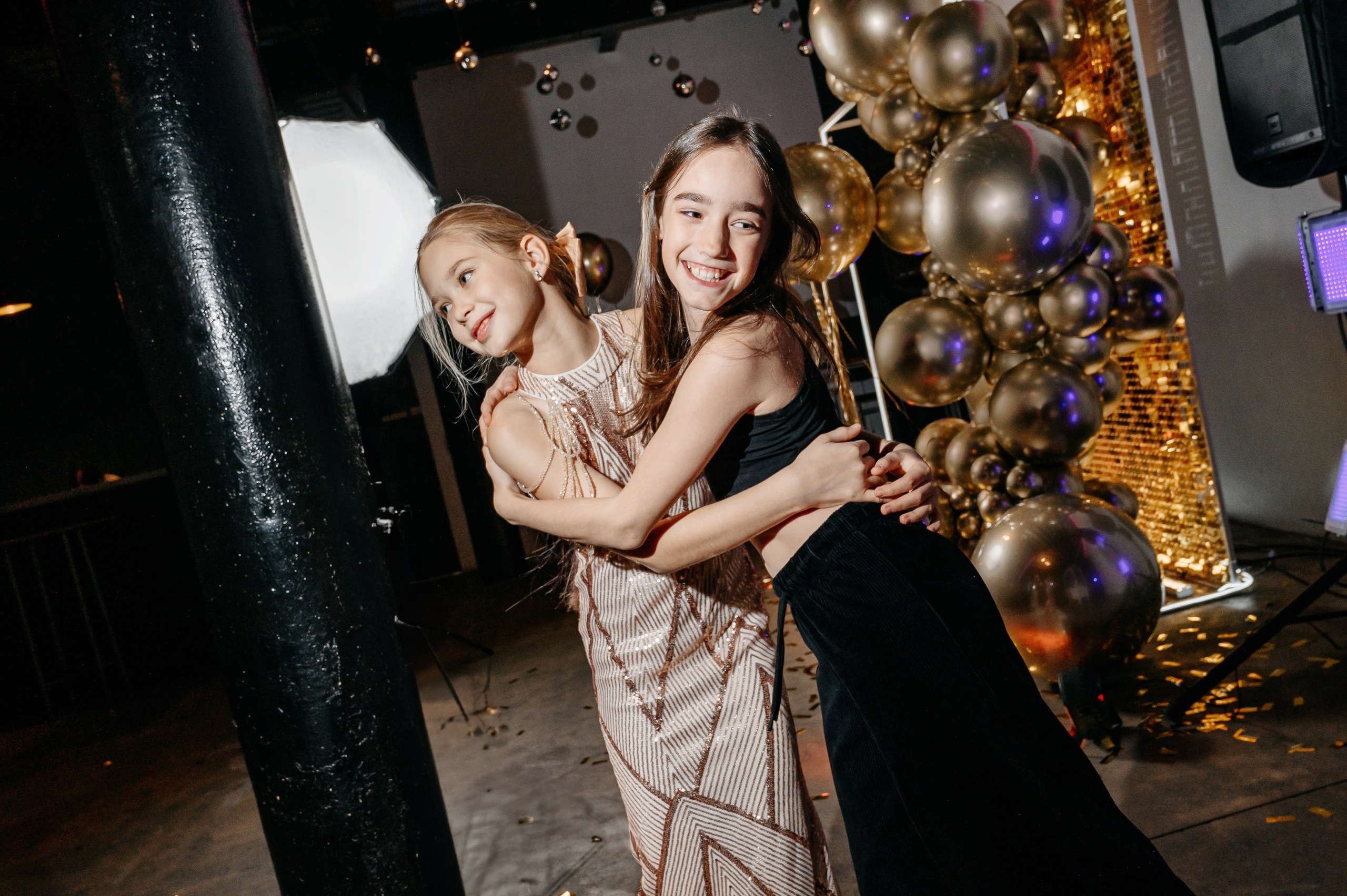 Арина. Золото и серебро. Фотограф Владивосток. Игорь Кирсанов