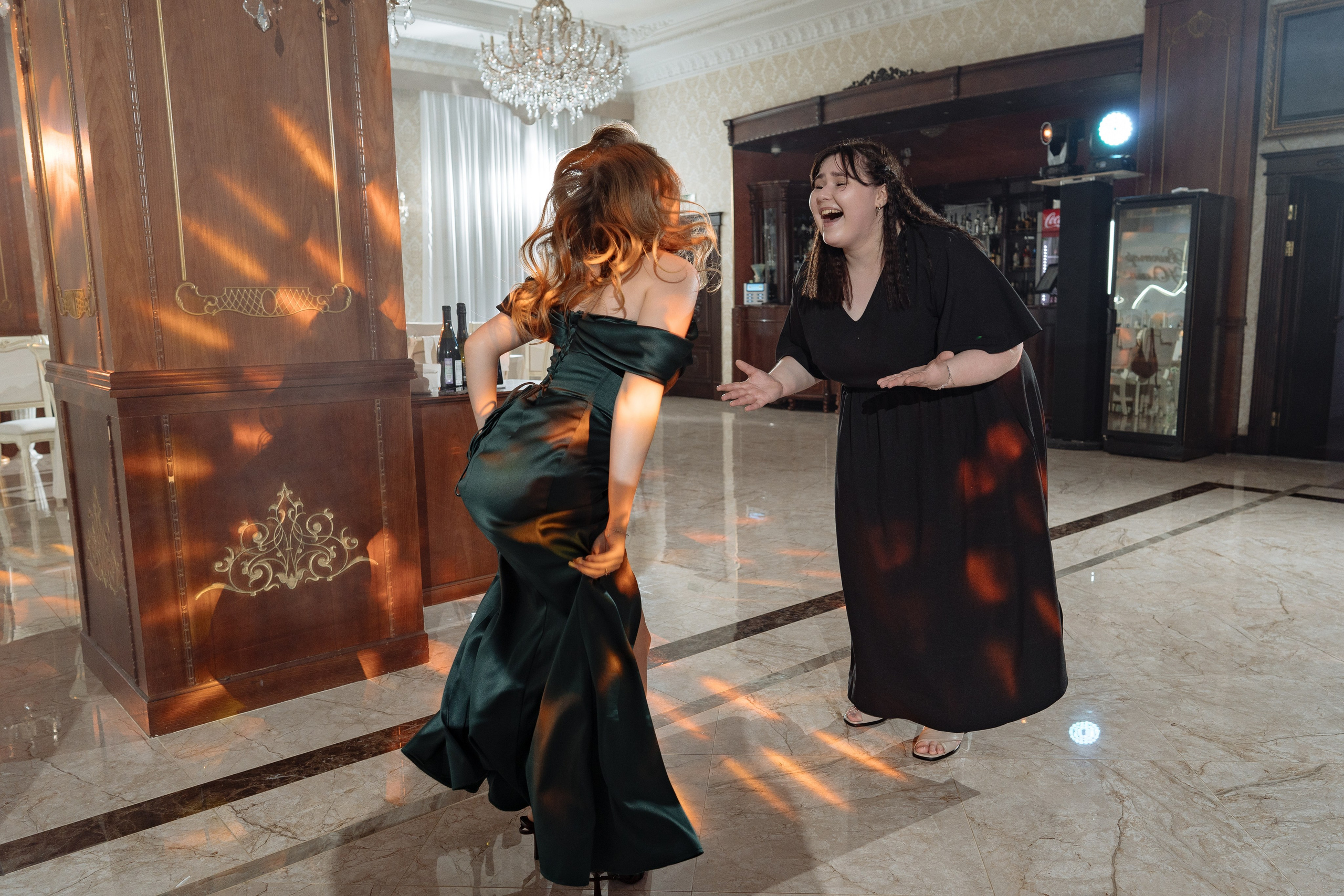 Виктор и Юлия