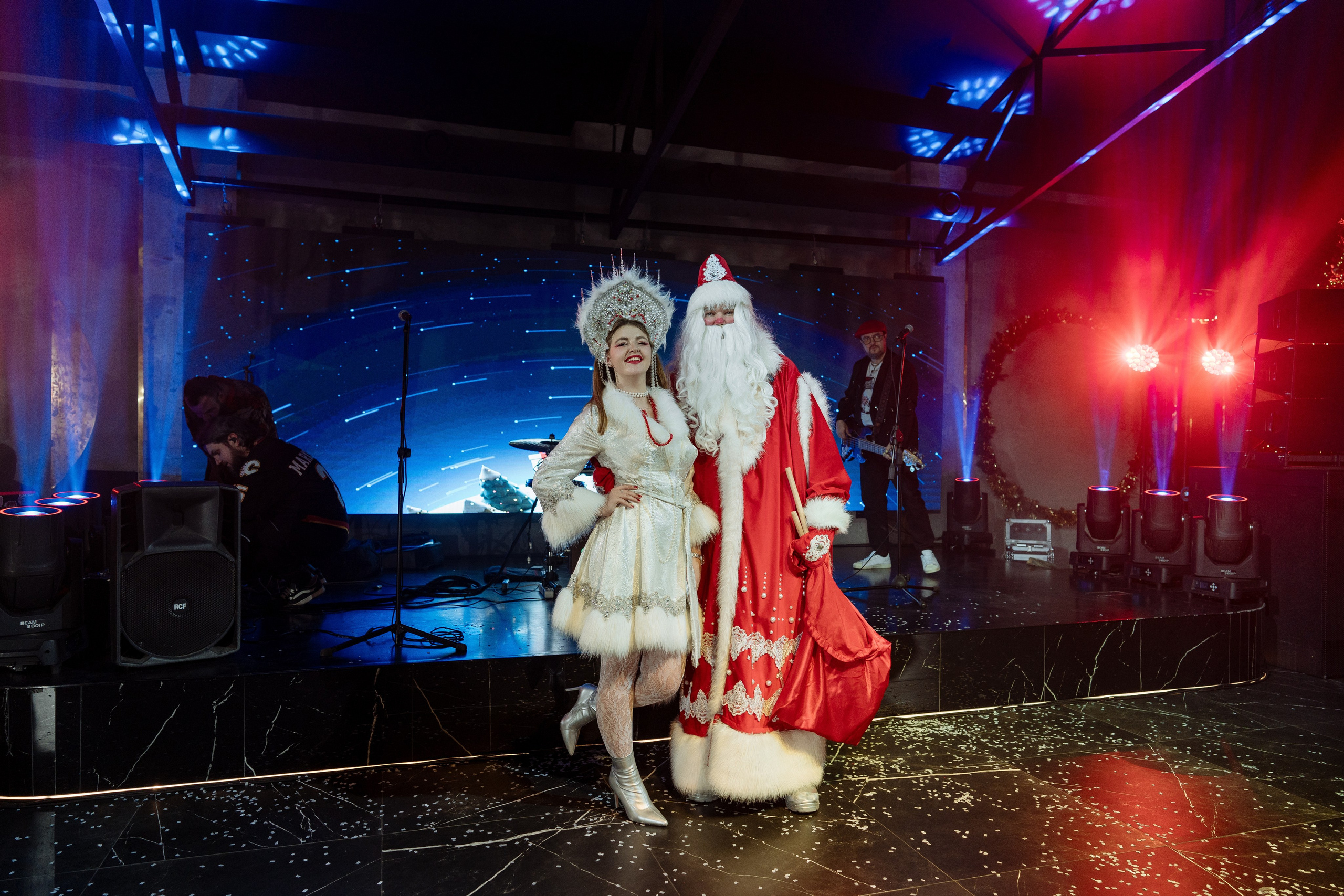 Альбион Тур