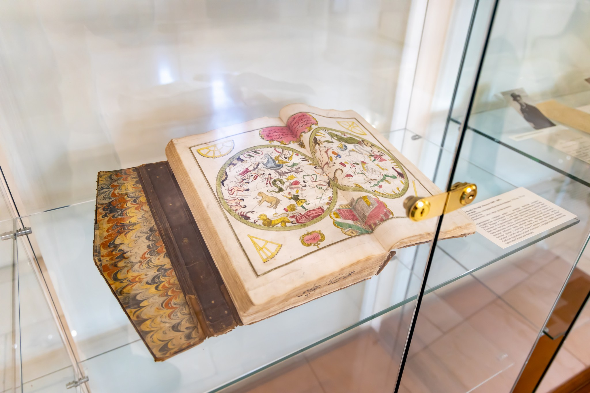 Открытие цикла экскурсий «Ленинка со звездой». Репортажный, семейный и студийный фотограф в Москве Демин Алексей